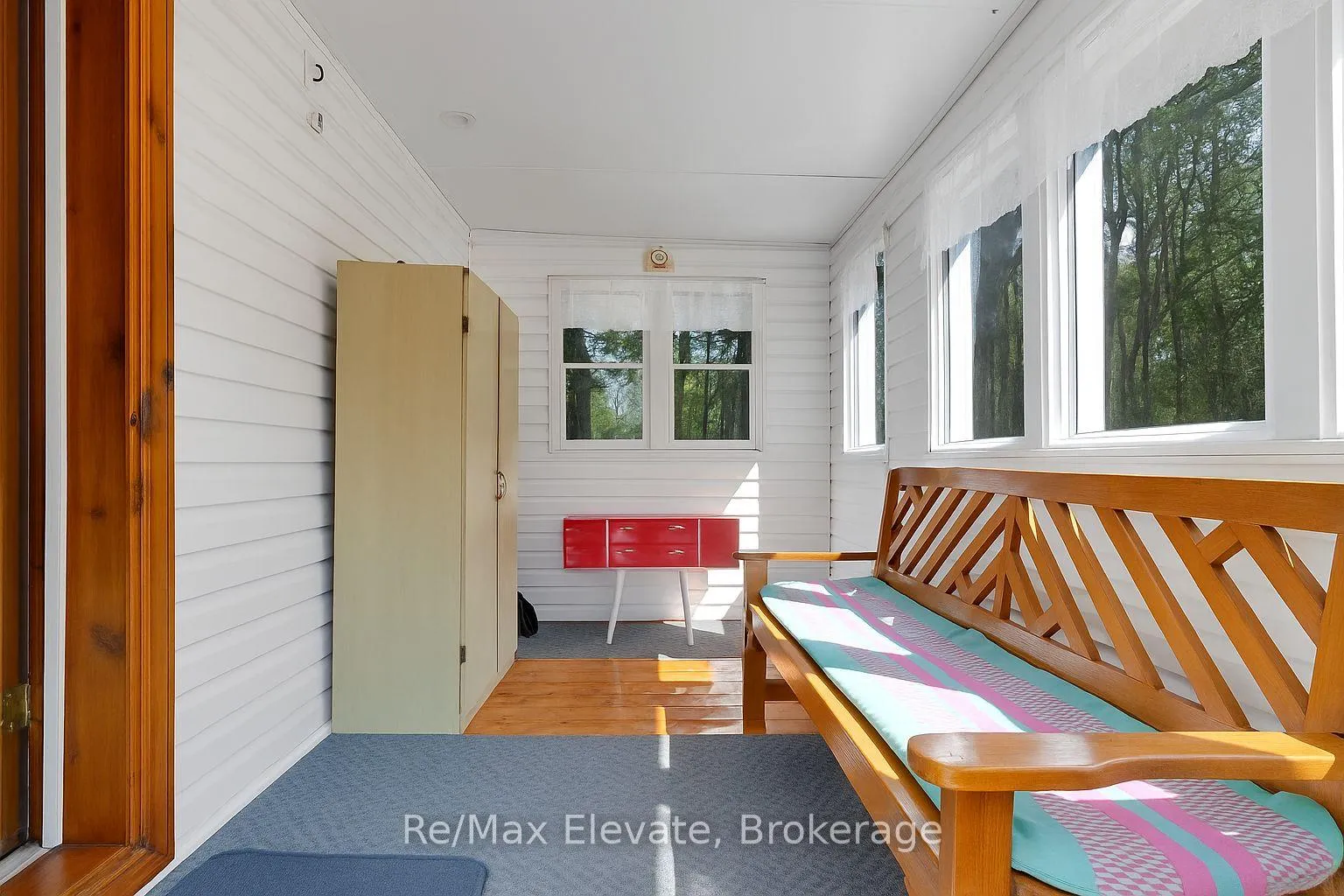 Photo 2 of 2545 Rundle Road, Clarington, Bowmanville — HOMEH