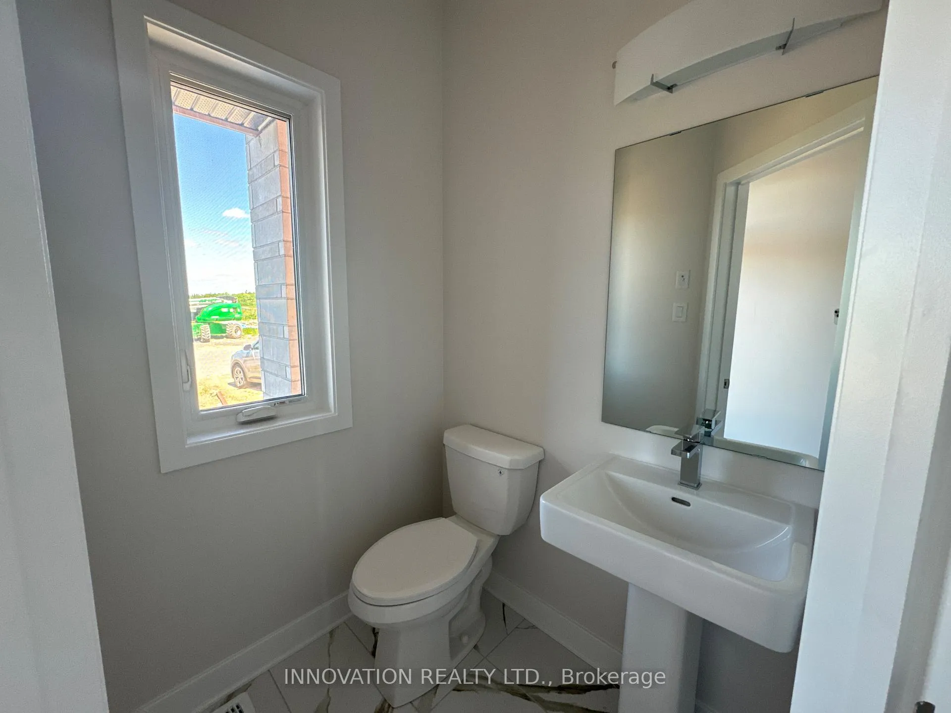 Photo 7 of 111 Bristol Crescent, North Grenville, Kemptville — HOMEH