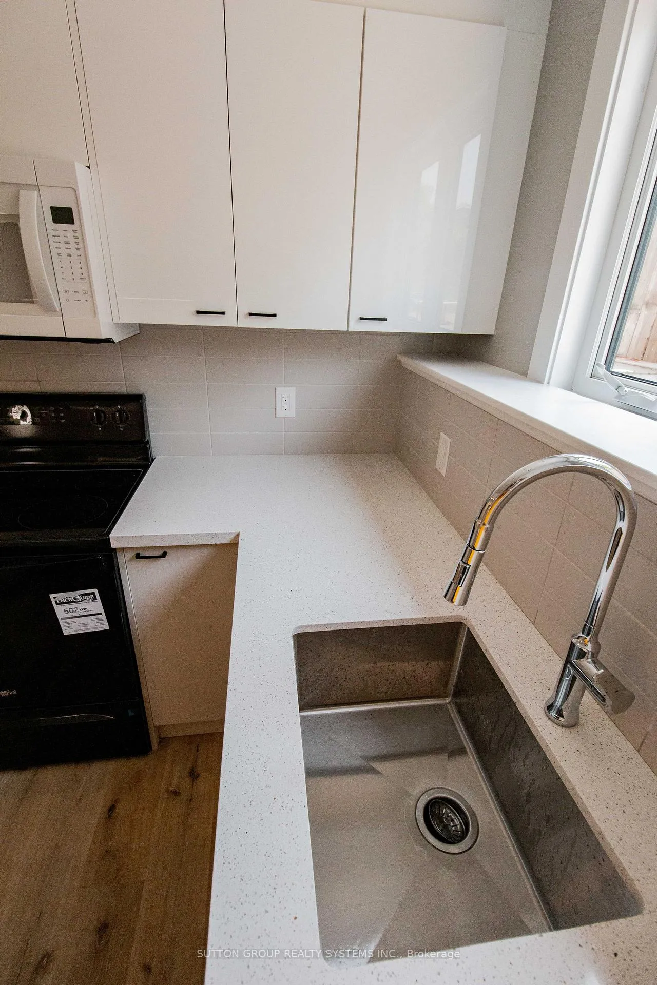 Photo 11 of Unit lower, 1426 Birchcliffe Court, Oshawa, Lakeview — HOMEH