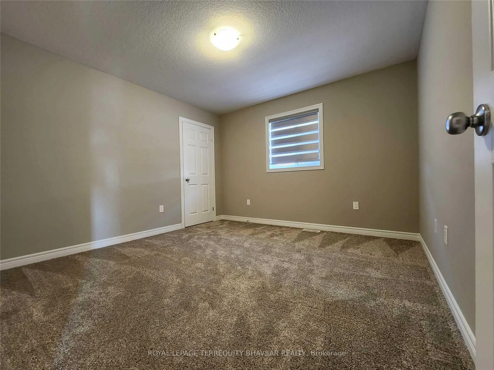 Photo 20 of 108 Tartan Avenue, Kitchener — HOMEH