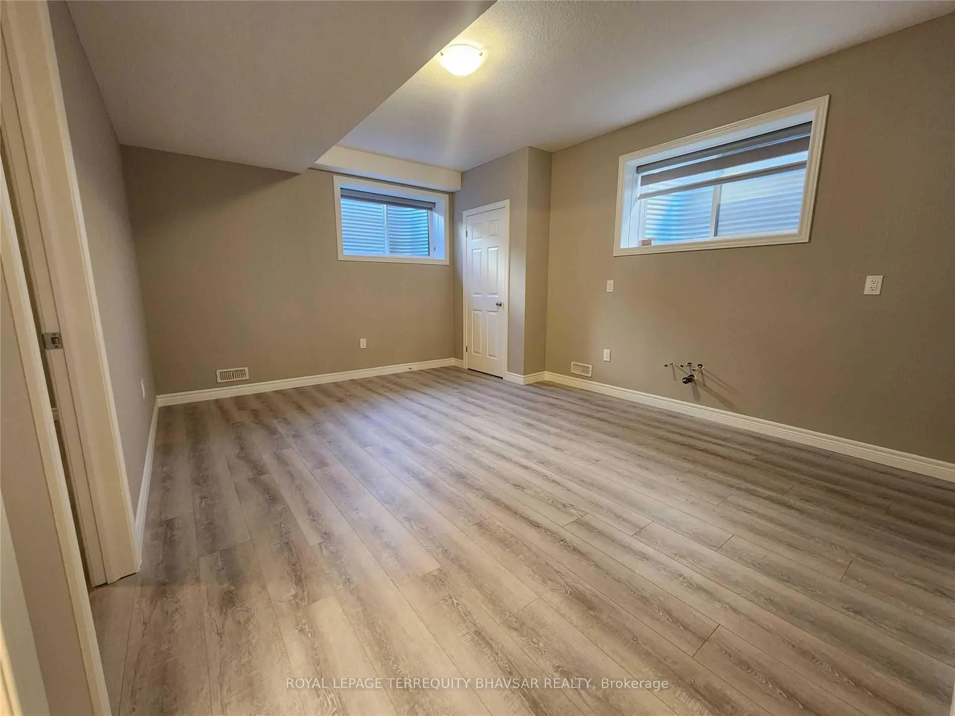 Photo 29 of 108 Tartan Avenue, Kitchener — HOMEH