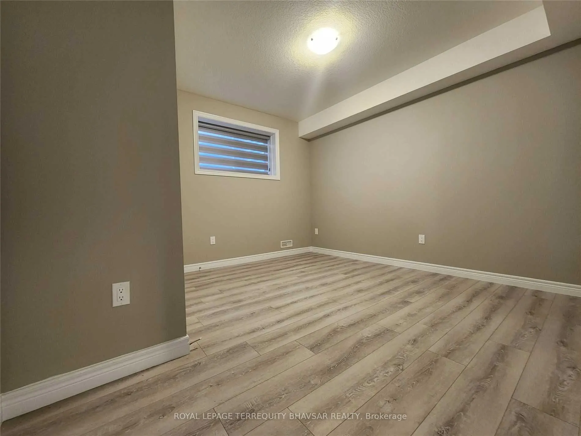 Photo 31 of 108 Tartan Avenue, Kitchener — HOMEH