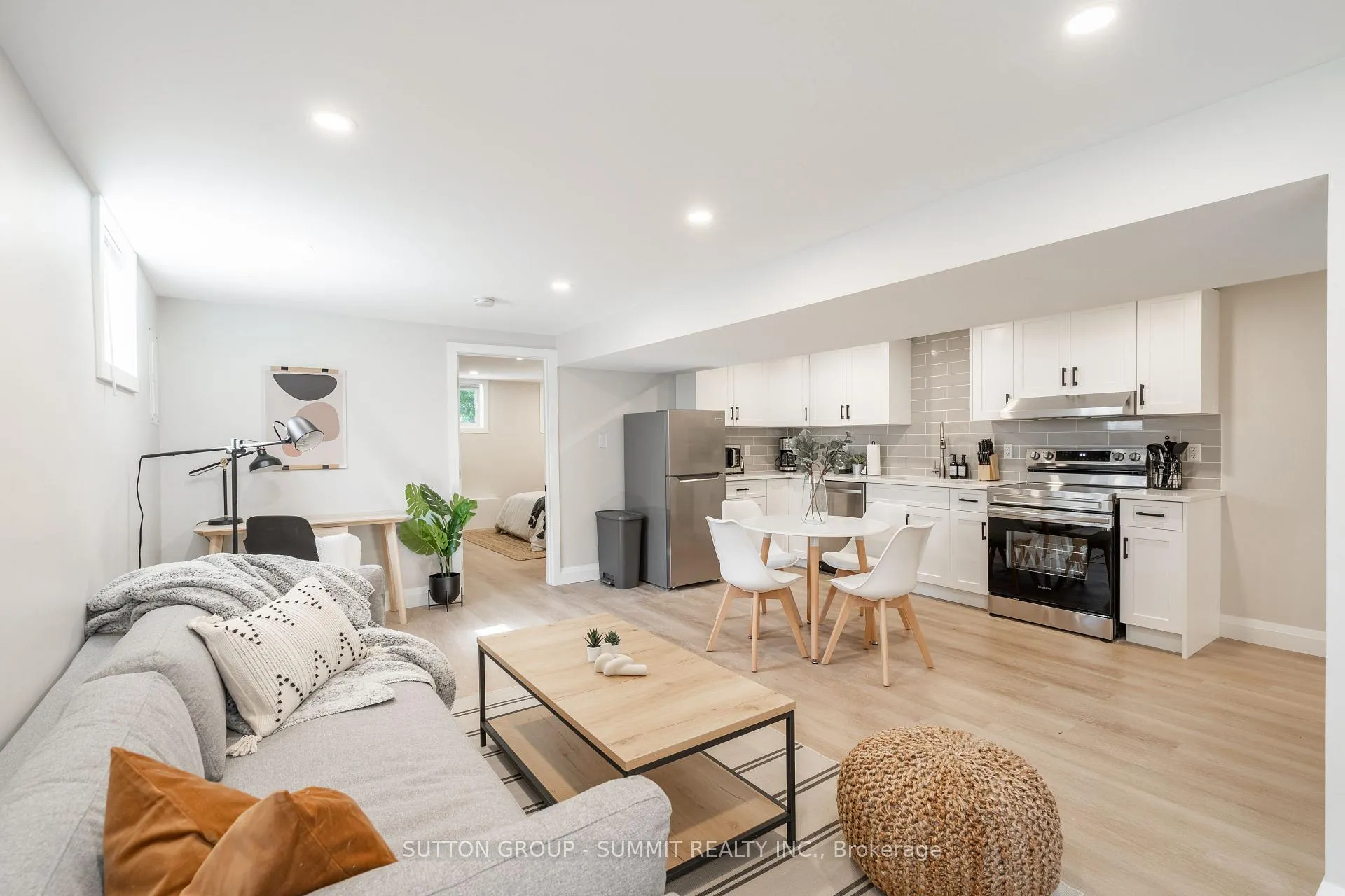 Photo 12 of Unit 2, 73 Cranbrook Drive, Hamilton, Gilkson — HOMEH