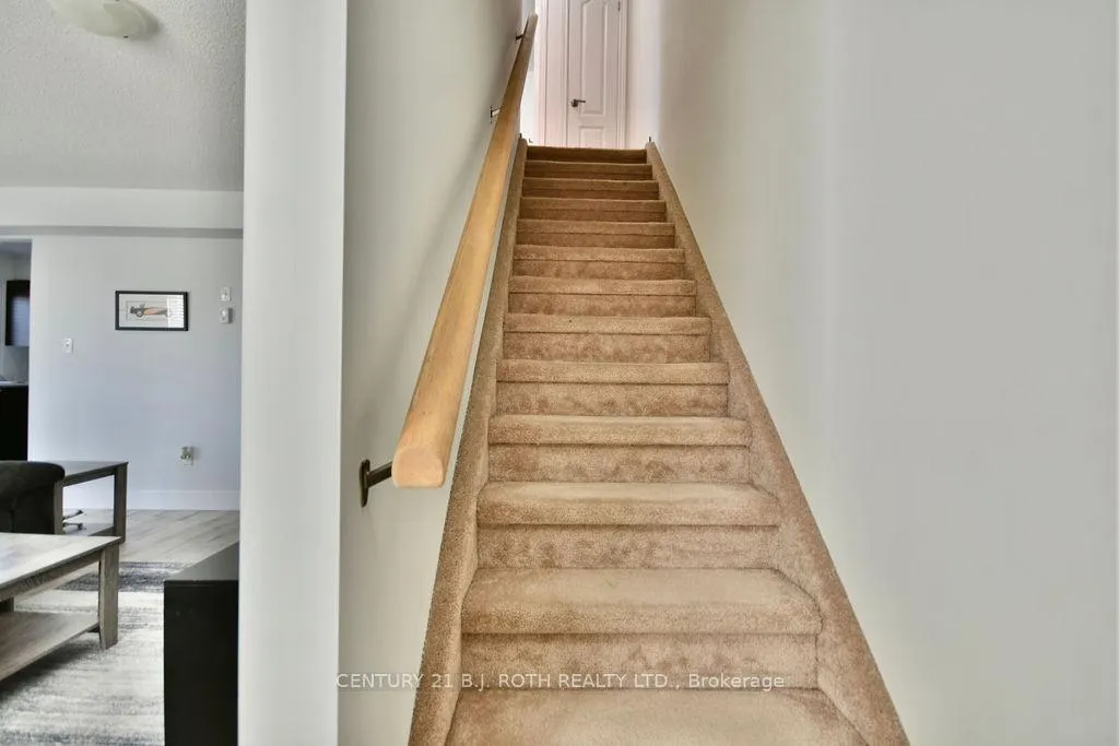 Photo 8 of Unit 5, 25 Madelaine Drive, Barrie, Painswick South — HOMEH
