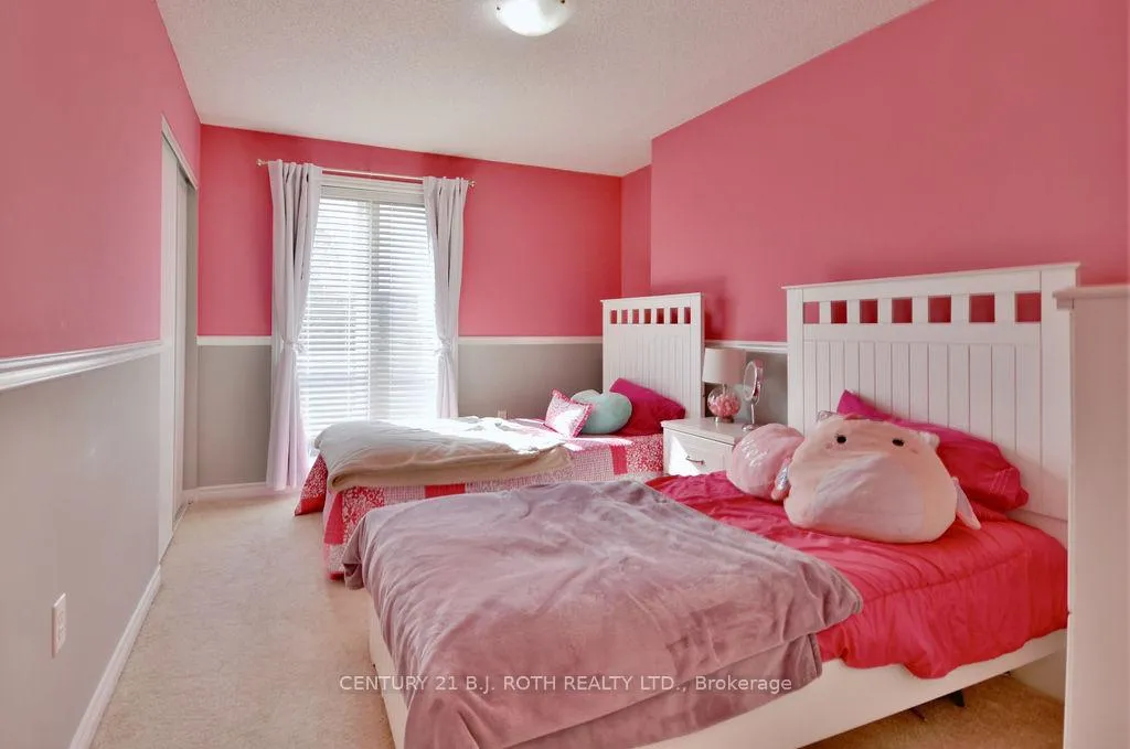 Photo 10 of Unit 5, 25 Madelaine Drive, Barrie, Painswick South — HOMEH