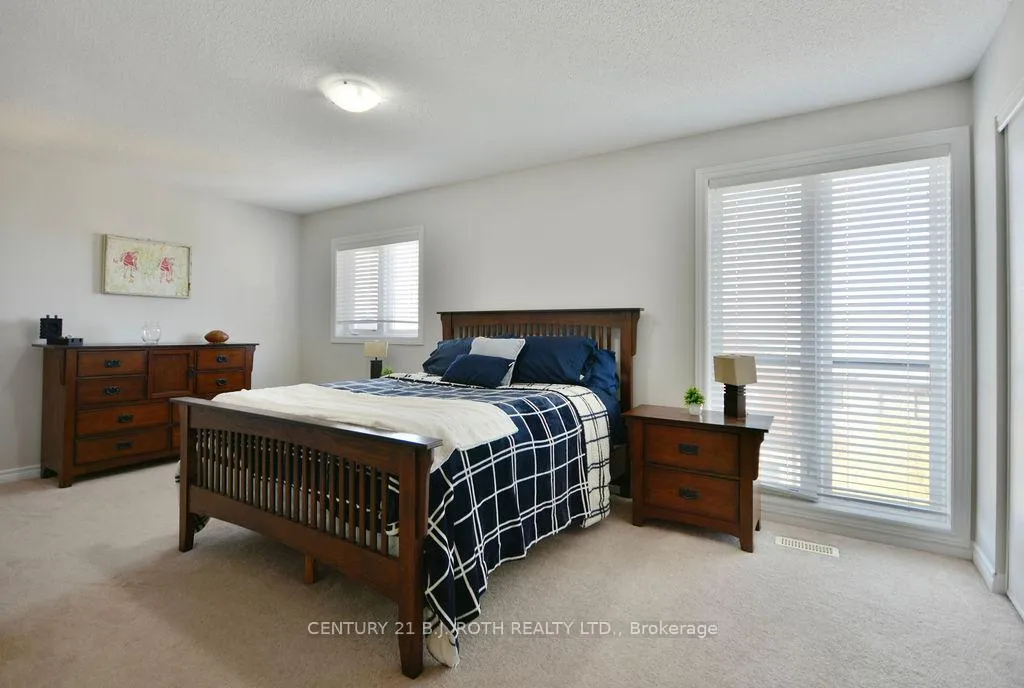 Photo 11 of Unit 5, 25 Madelaine Drive, Barrie, Painswick South — HOMEH