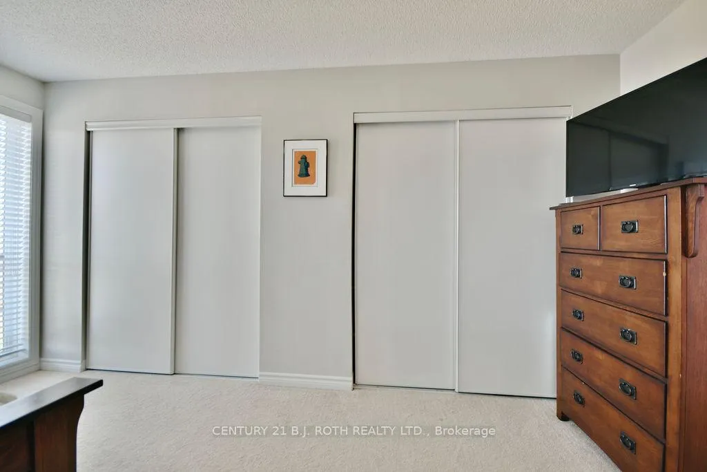 Photo 13 of Unit 5, 25 Madelaine Drive, Barrie, Painswick South — HOMEH