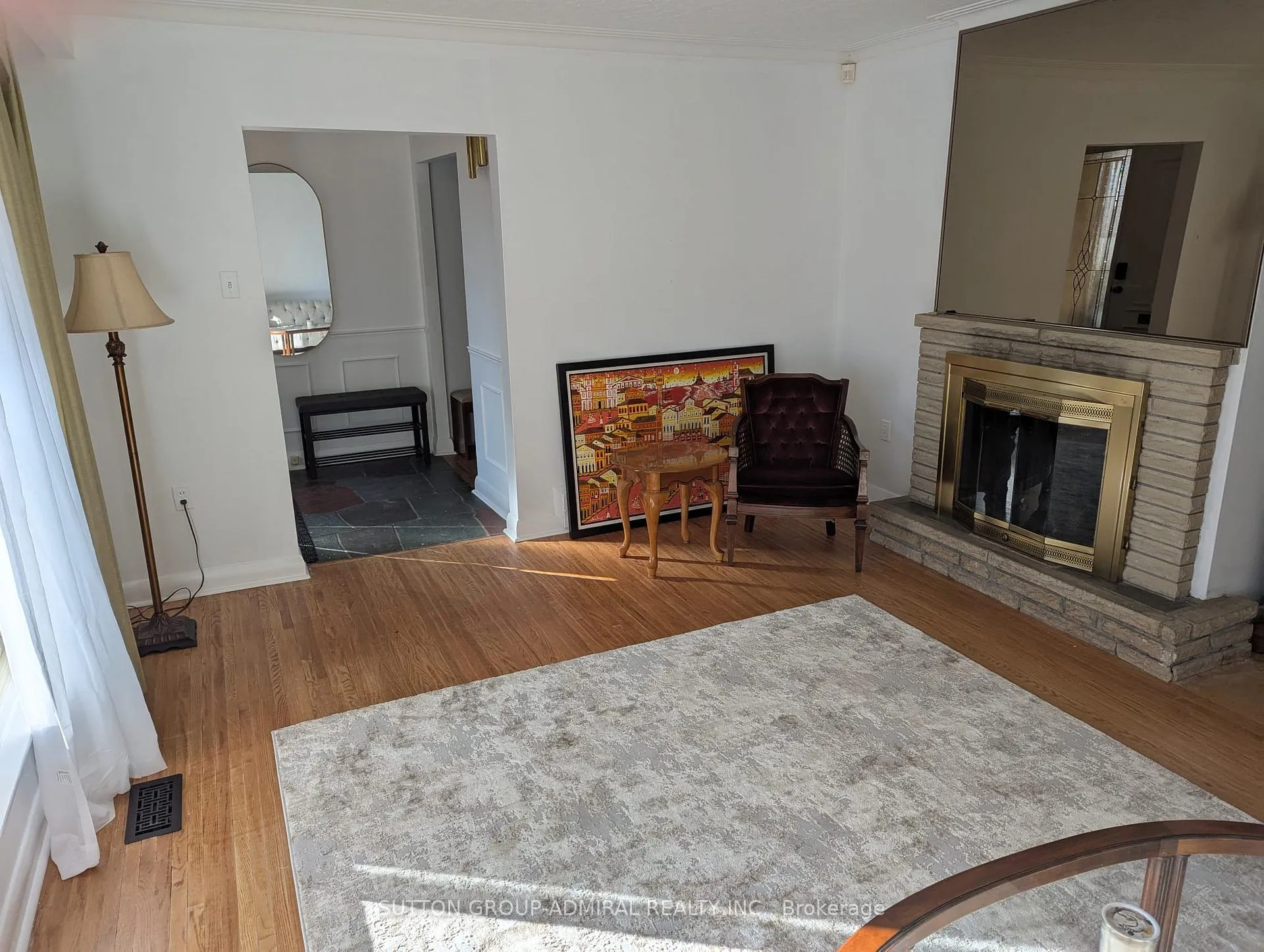 Photo 7 of 379 Sugar Maple Lane, Richmond Hill, Mill Pond — HOMEH