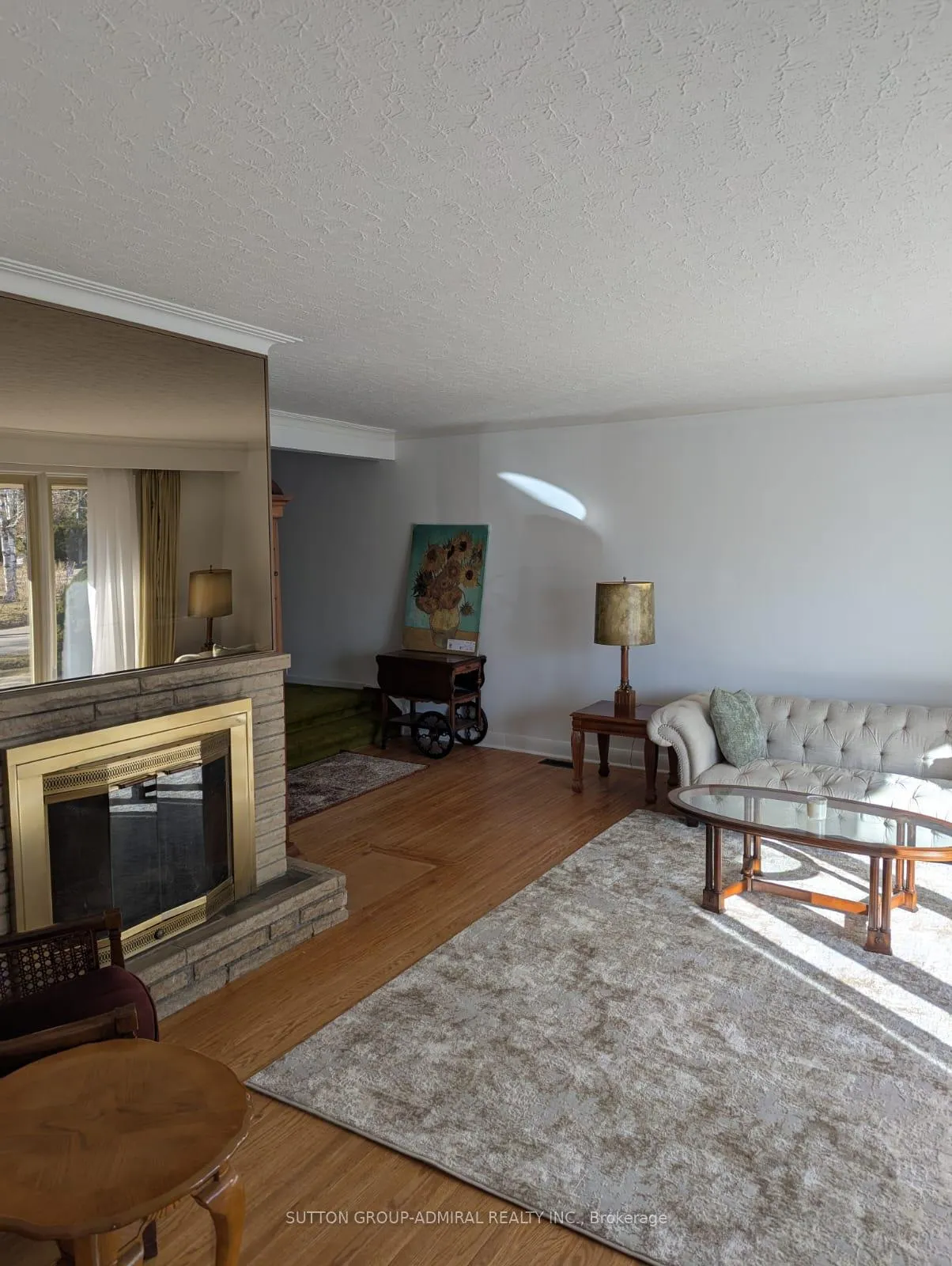 Photo 8 of 379 Sugar Maple Lane, Richmond Hill, Mill Pond — HOMEH