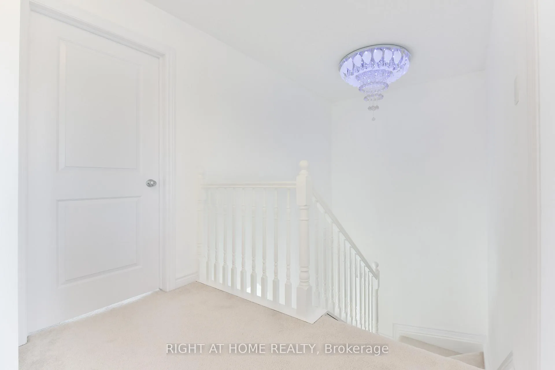 Photo 14 of 107 Westover Crescent, Ottawa, Kanata - Kanata Lakes/Heritage Hills — HOMEH