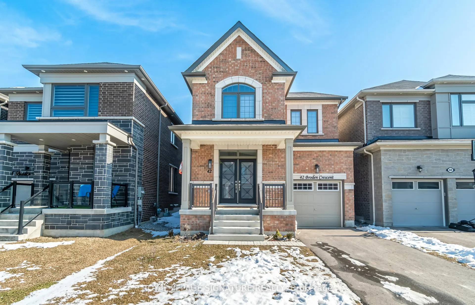 Photo 1 of 42 Broden Crescent, Whitby, Rural Whitby — HOMEH