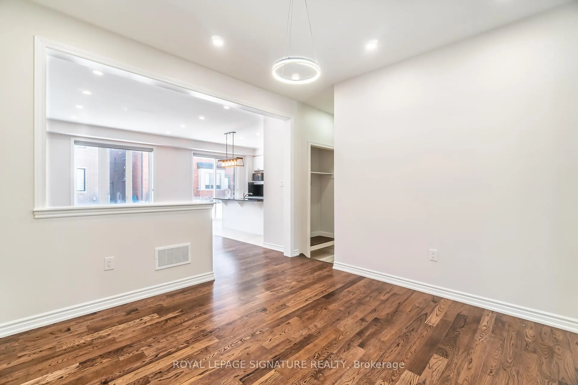 Photo 9 of 42 Broden Crescent, Whitby, Rural Whitby — HOMEH