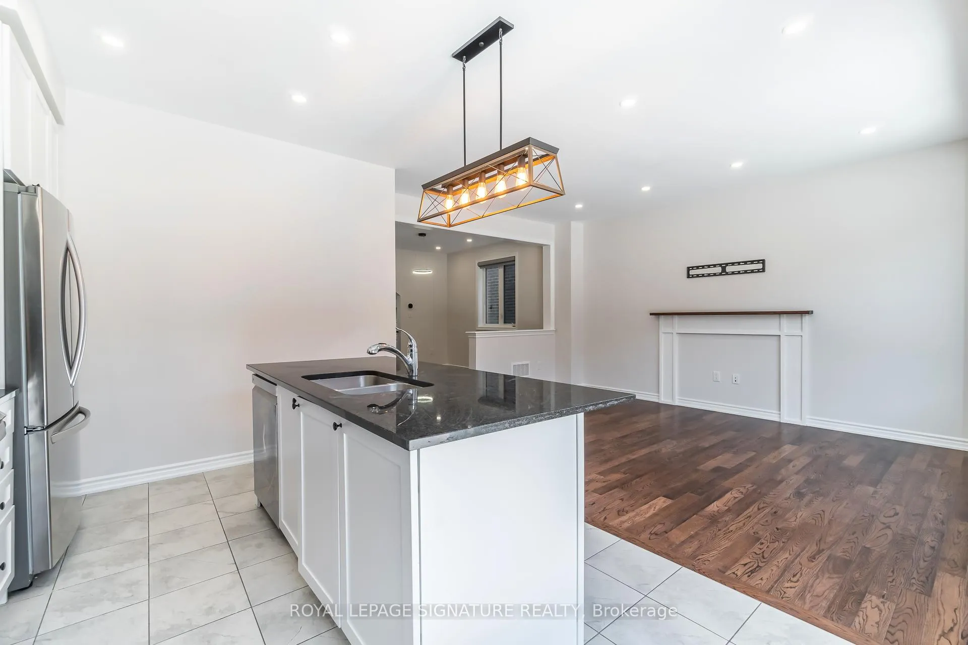 Photo 15 of 42 Broden Crescent, Whitby, Rural Whitby — HOMEH
