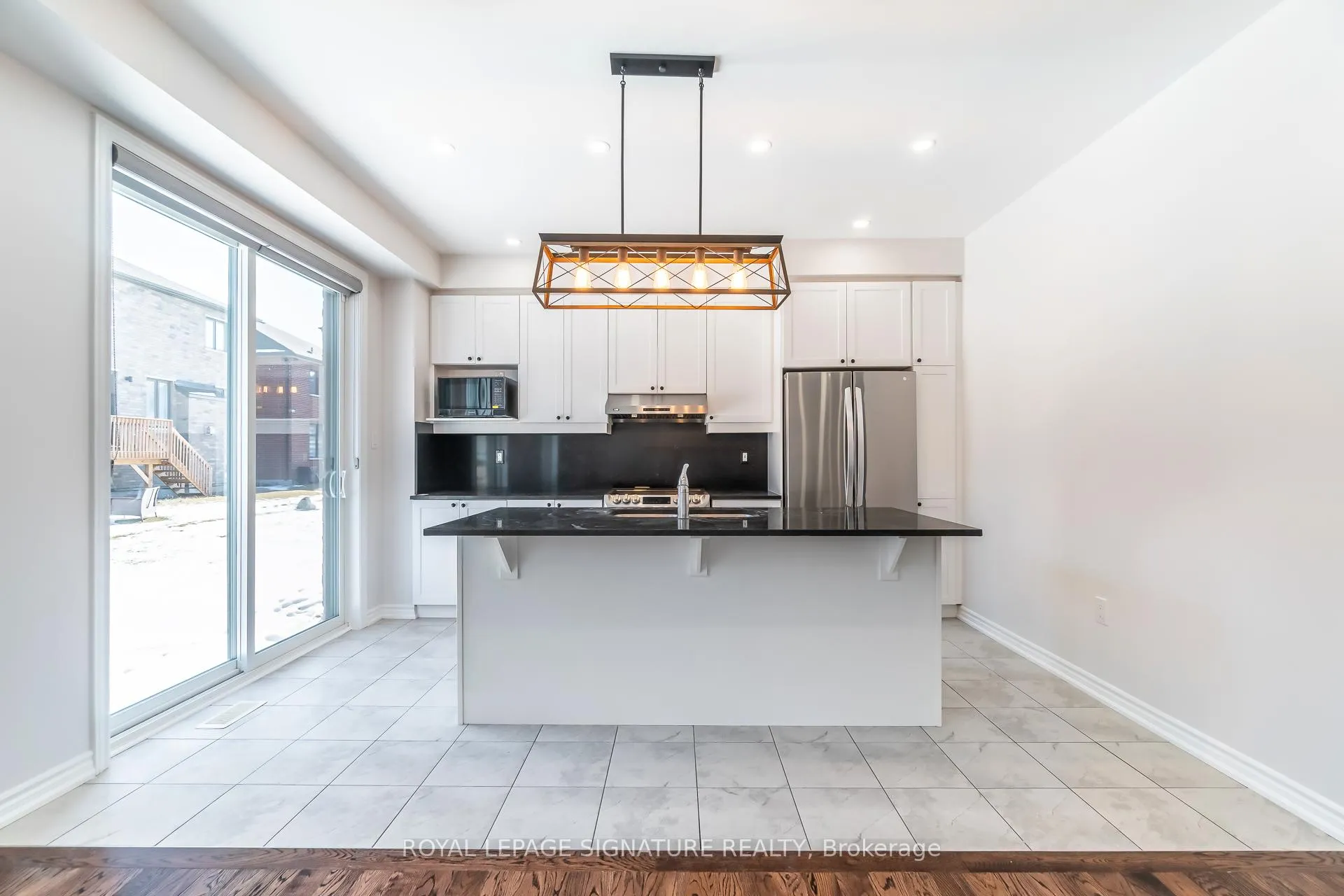 Photo 17 of 42 Broden Crescent, Whitby, Rural Whitby — HOMEH