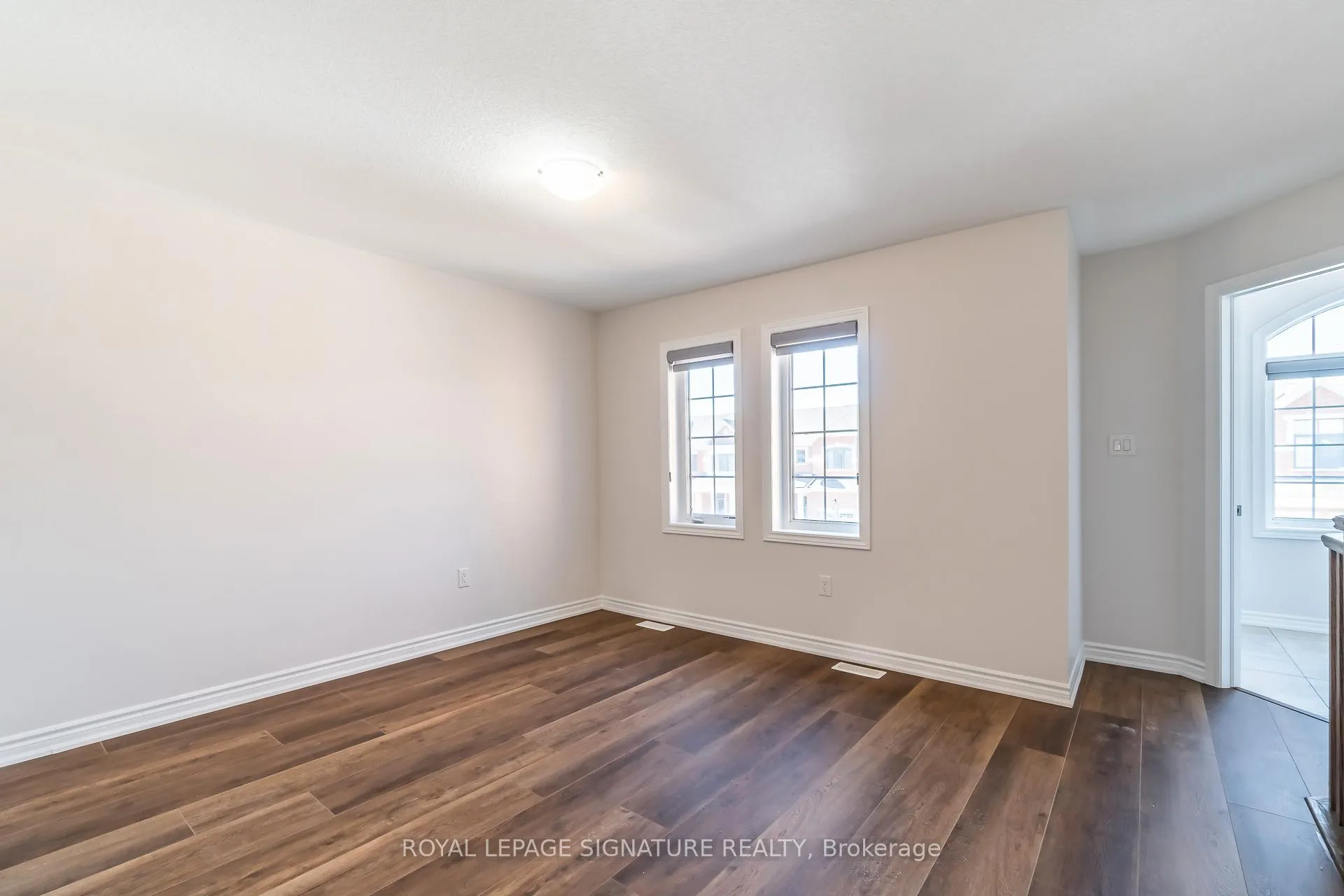 Photo 20 of 42 Broden Crescent, Whitby, Rural Whitby — HOMEH