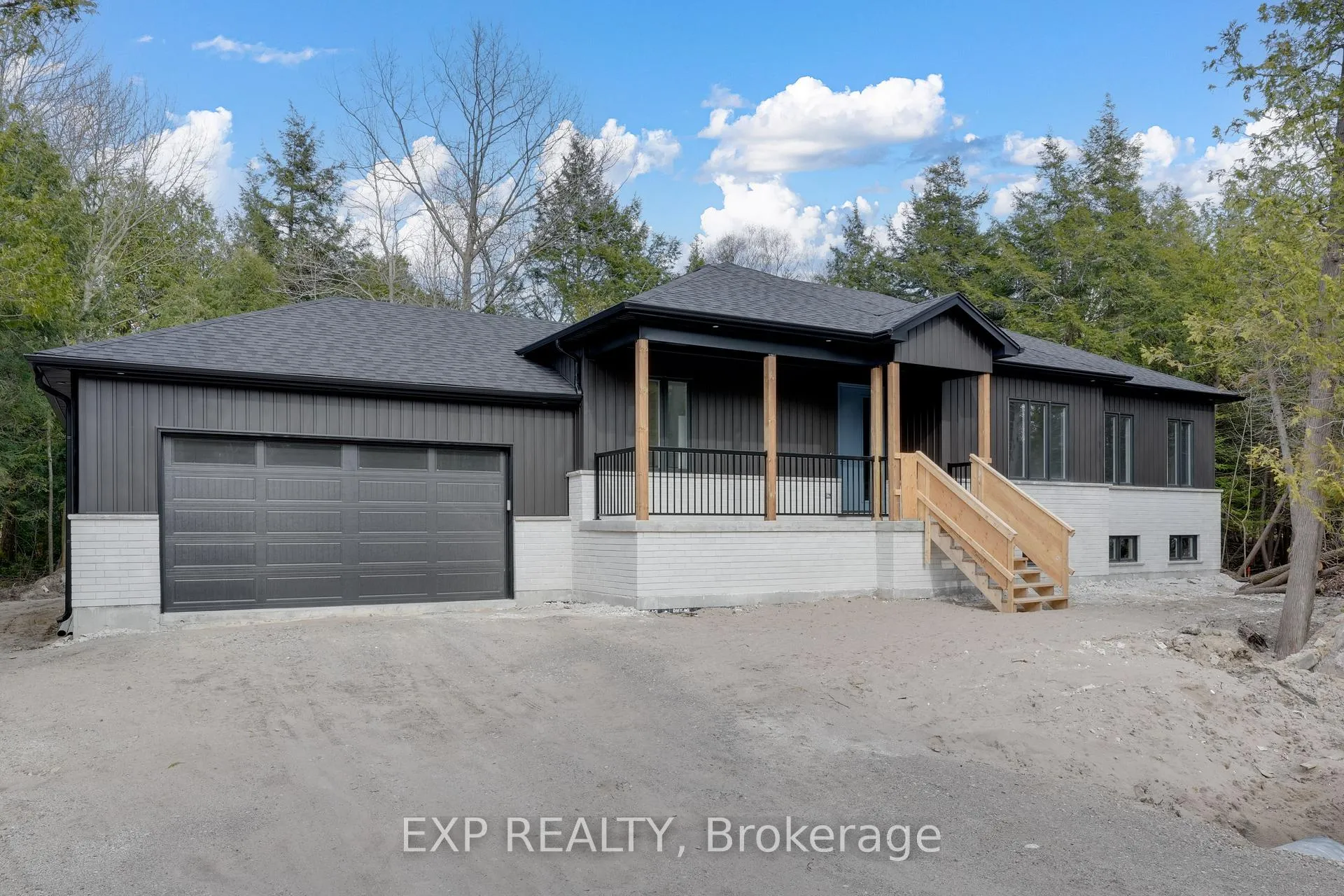 Photo 1 of 48 Iroquois Crescent, Tiny, Rural Tiny — HOMEH
