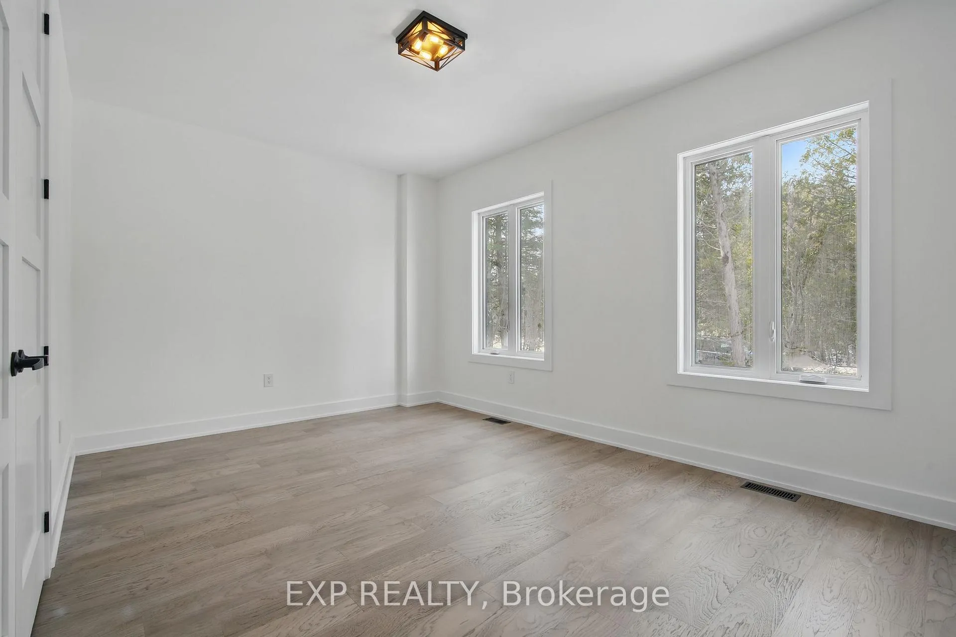 Photo 28 of 48 Iroquois Crescent, Tiny, Rural Tiny — HOMEH