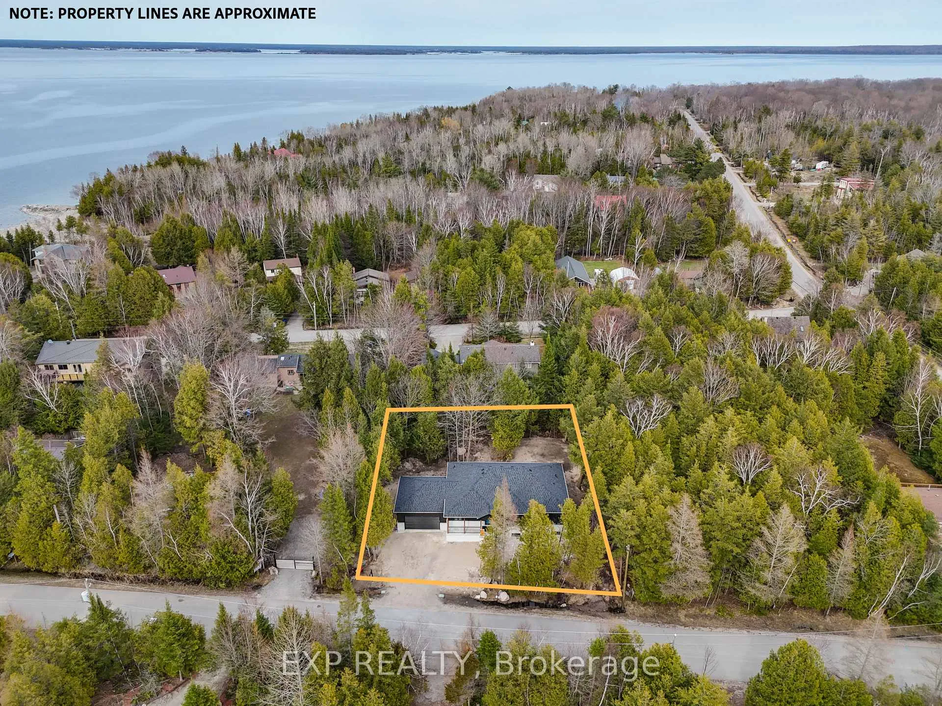 Photo 32 of 48 Iroquois Crescent, Tiny, Rural Tiny — HOMEH