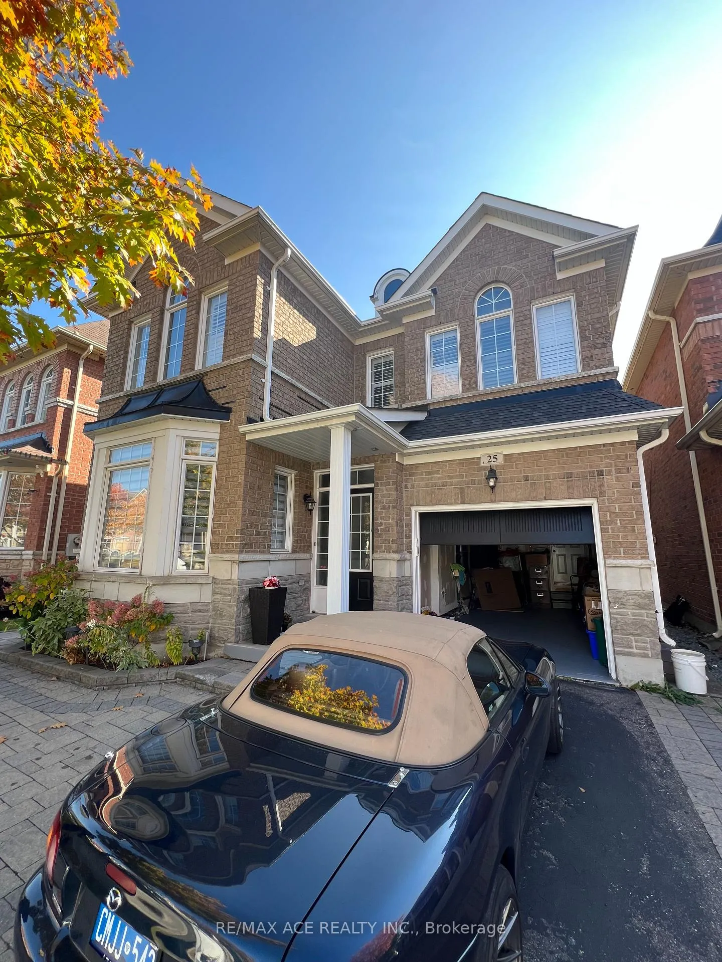 Photo 2 of Unit Bsmt, 25 Hislop Drive, Markham, Box Grove — HOMEH