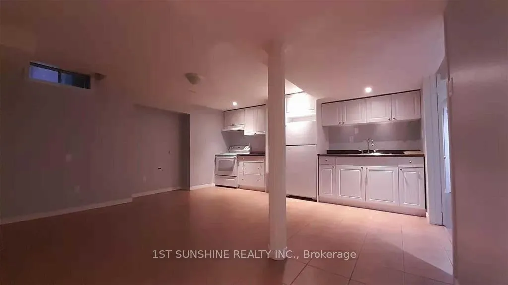 Photo 18 of 98 Summitcrest Drive N, Richmond Hill, Devonsleigh — HOMEH