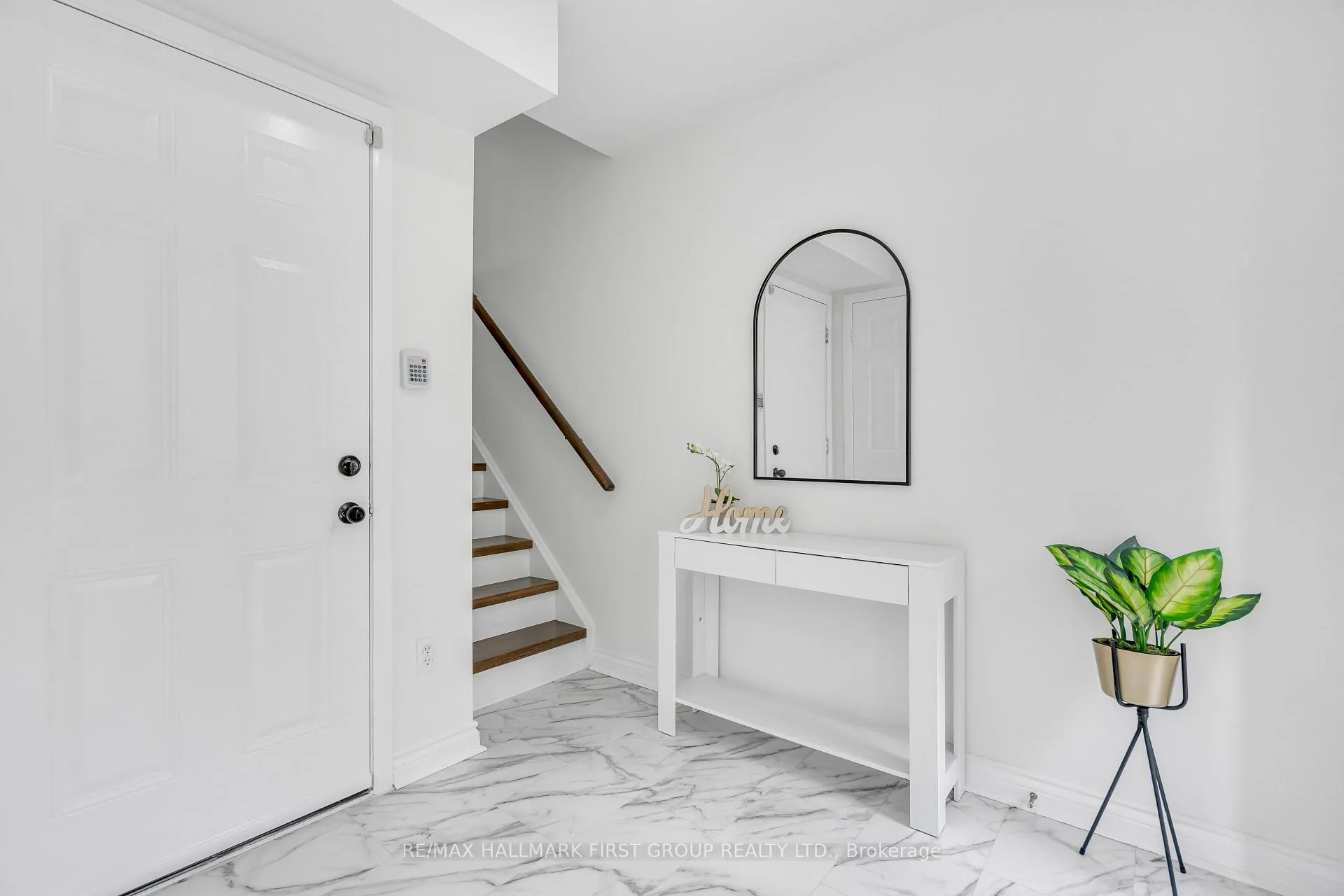 Photo 3 of Unit 96, 1250 St Martins Drive, Pickering, Bay Ridges — HOMEH