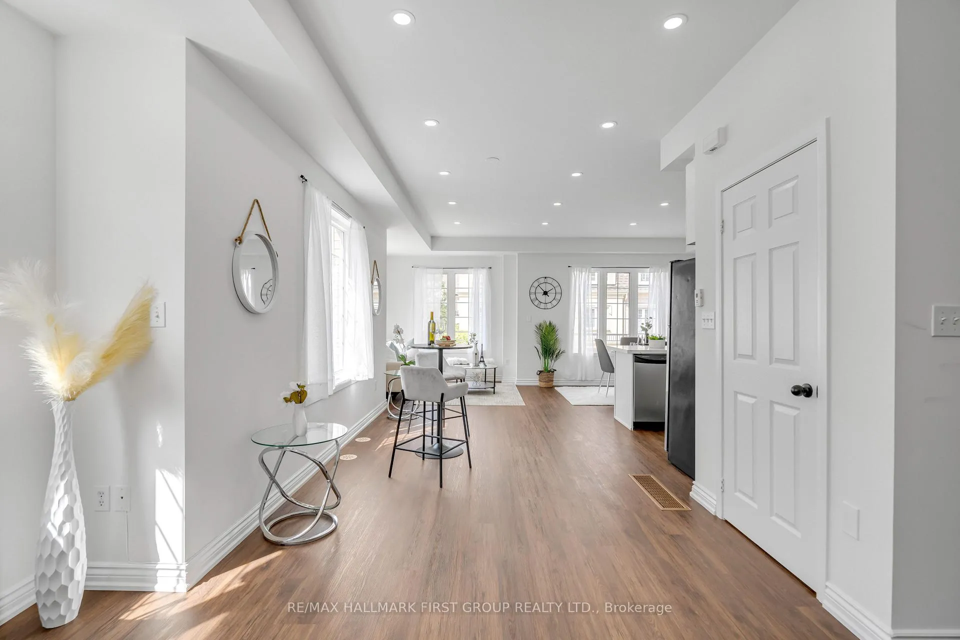 Photo 10 of Unit 96, 1250 St Martins Drive, Pickering, Bay Ridges — HOMEH