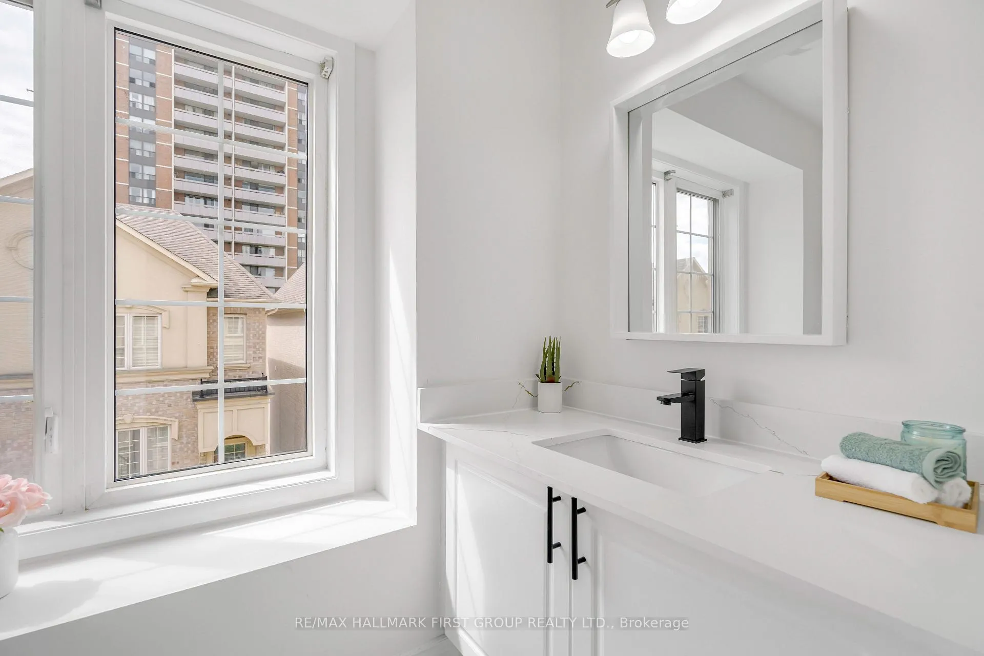 Photo 23 of Unit 96, 1250 St Martins Drive, Pickering, Bay Ridges — HOMEH