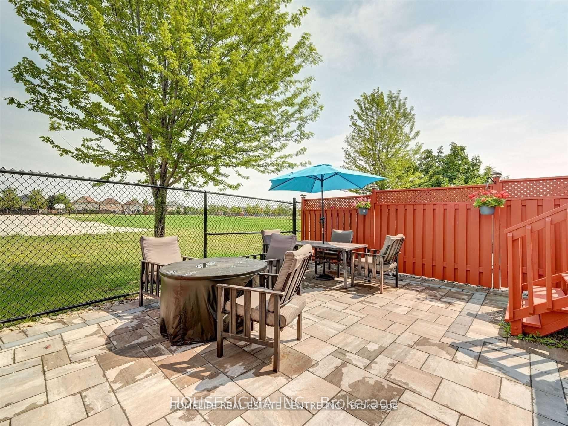 Photo 26 of 77 Beavervalley Drive, Brampton, Fletcher's Meadow — HOMEH
