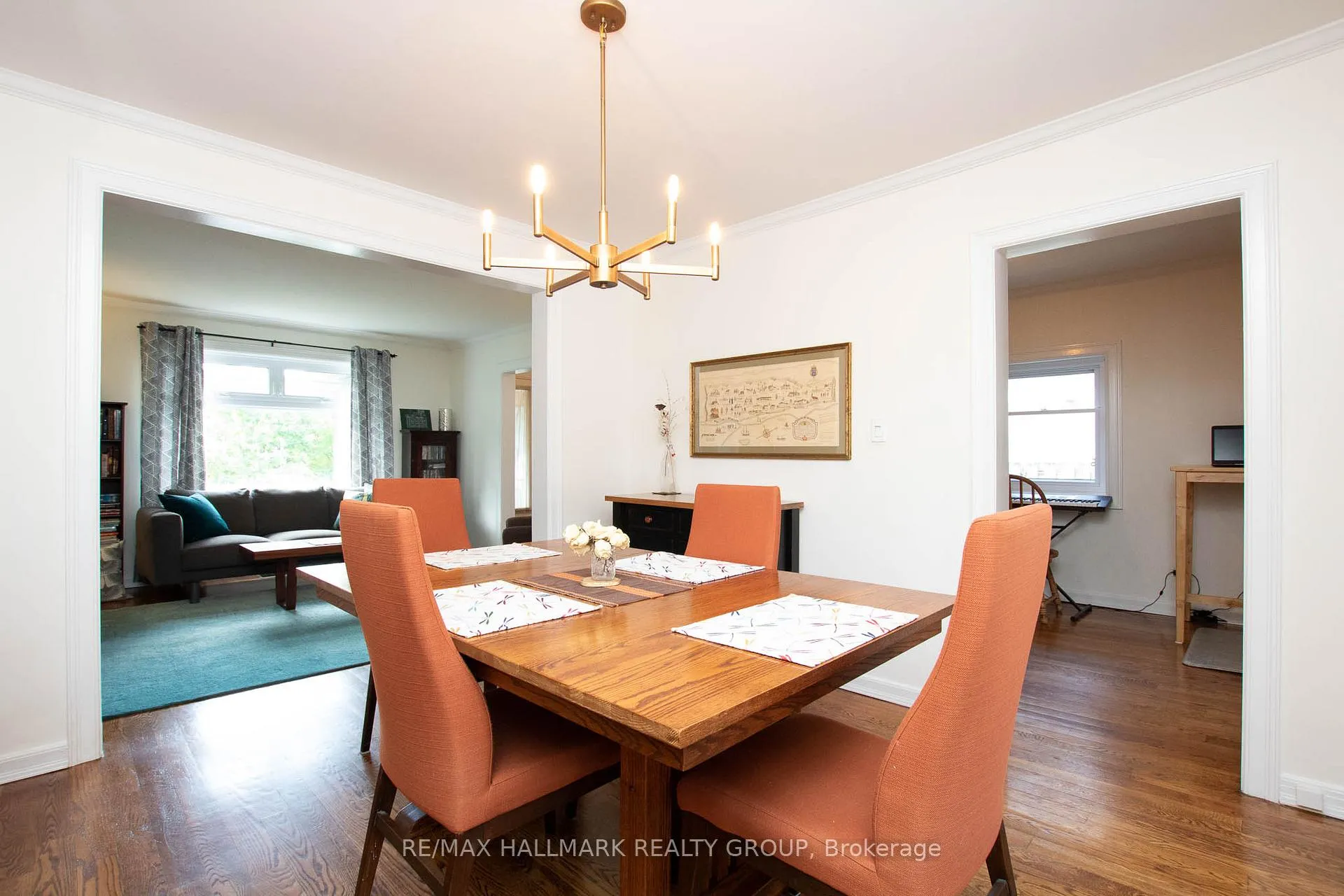 Photo 10 of 195 Springfield Road, Ottawa, Lindenlea — HOMEH