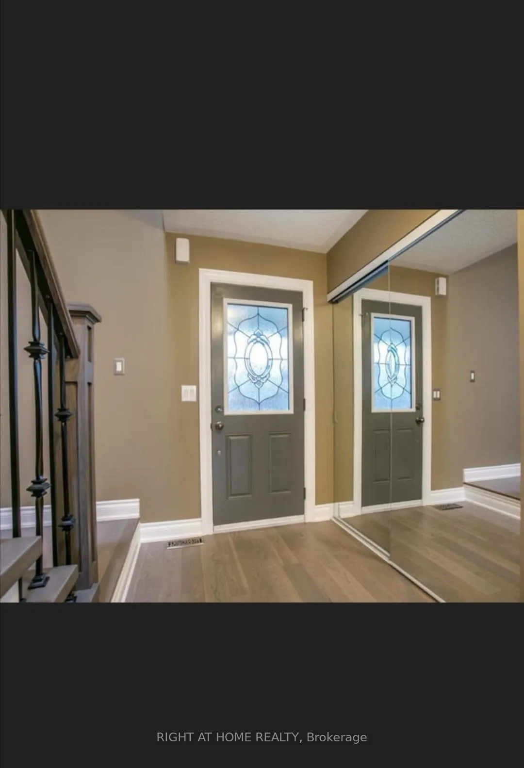 Photo 2 of 15 Allworth Crescent, Clarington, Bowmanville — HOMEH
