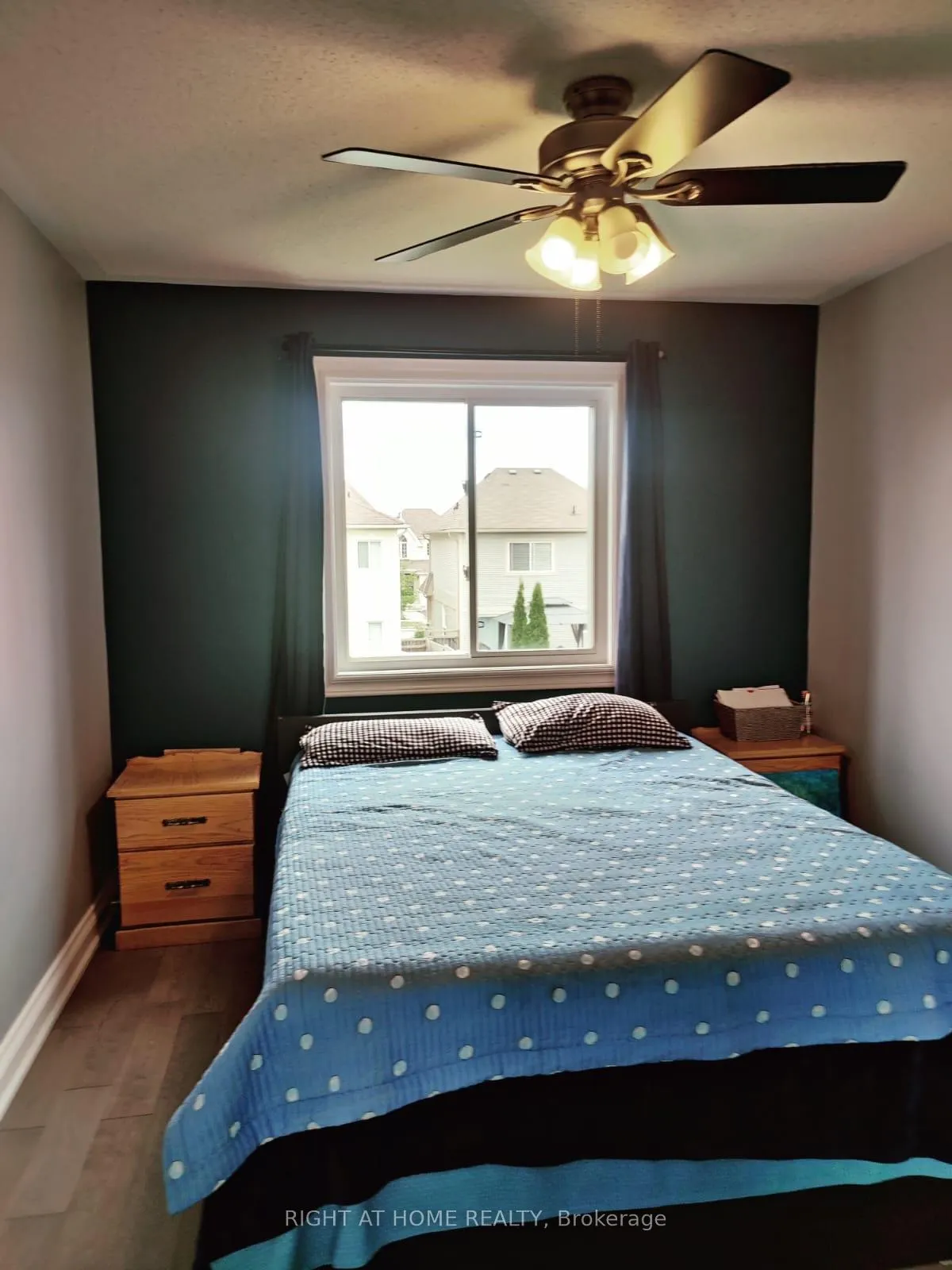 Photo 12 of 15 Allworth Crescent, Clarington, Bowmanville — HOMEH