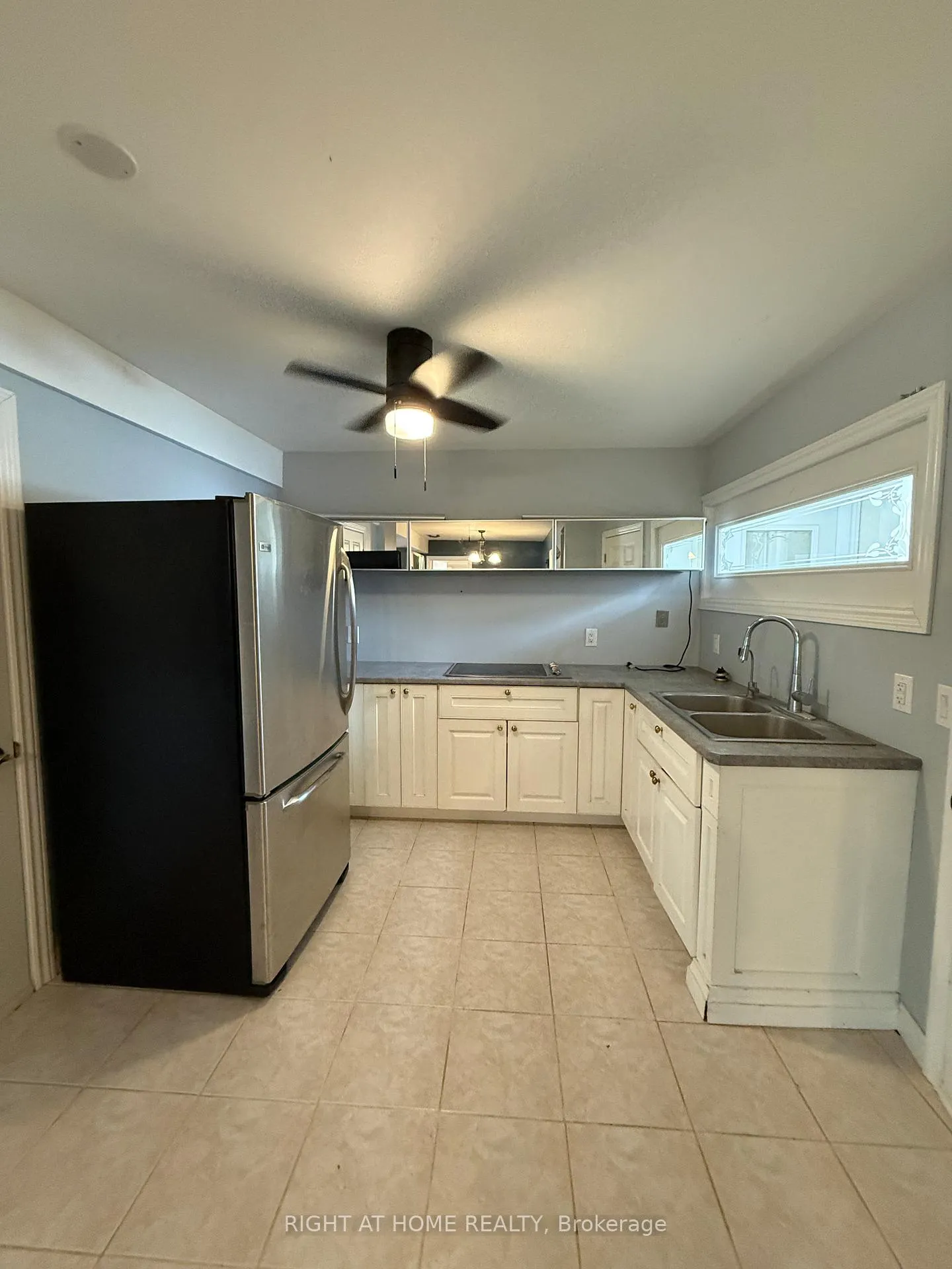 Photo 4 of 11544 Guelph Line, Milton, Rural Milton West — HOMEH
