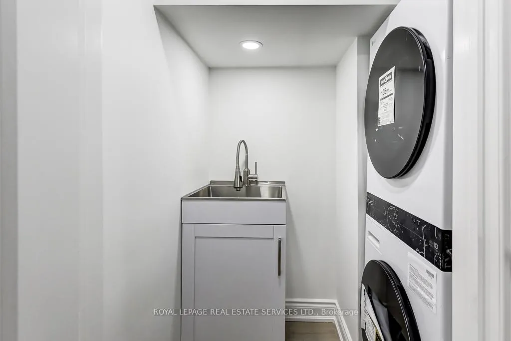 Photo 19 of 191 Parkmount Road, Toronto, Greenwood-Coxwell — HOMEH