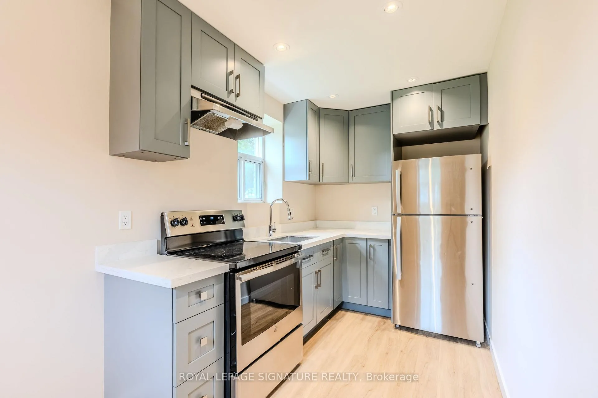 Photo 5 of Unit 2, 1 Hassard Avenue, Toronto, East York — HOMEH