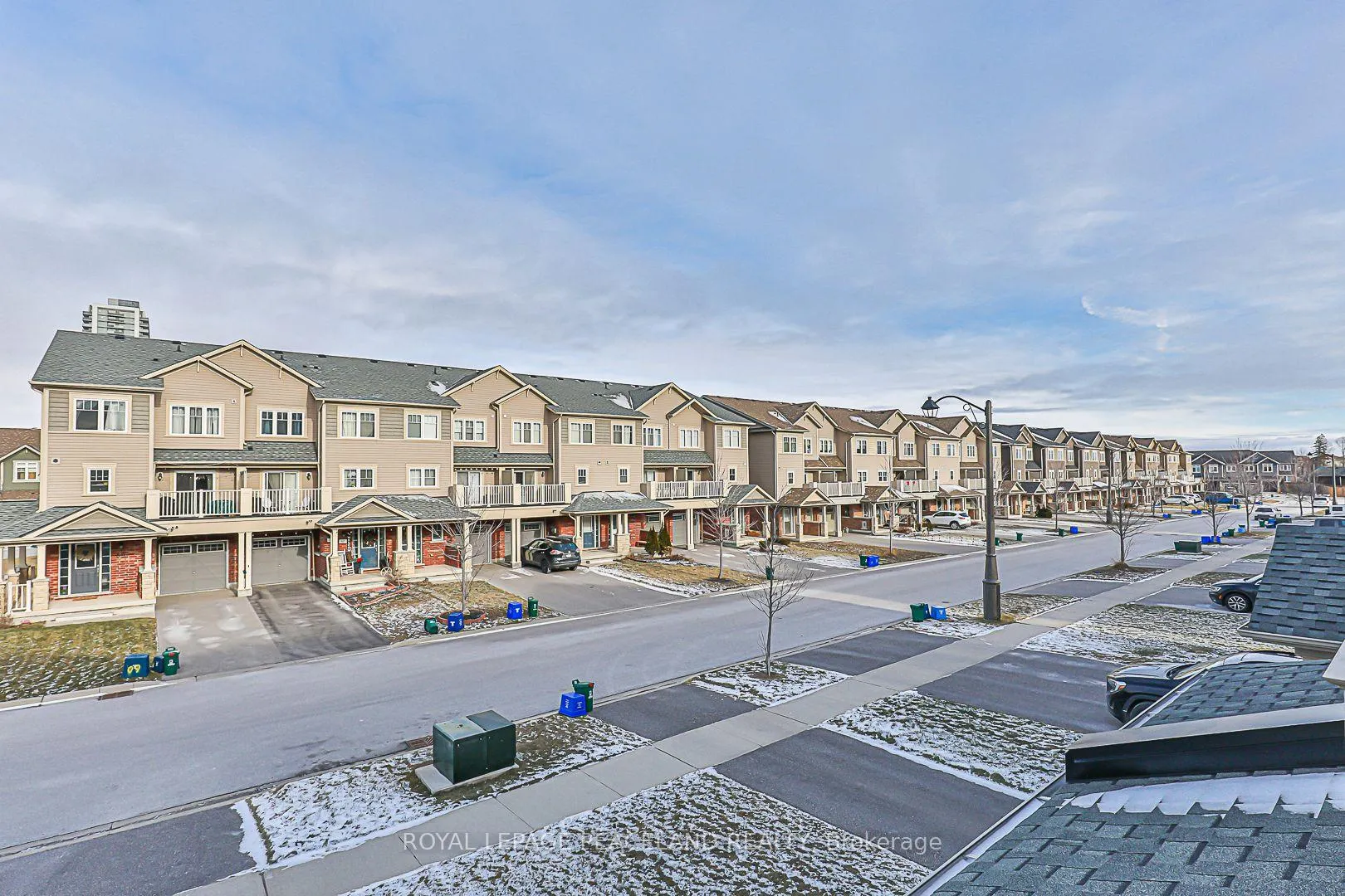 Photo 20 of 61 Tabaret Crescent, Oshawa, Windfields — HOMEH