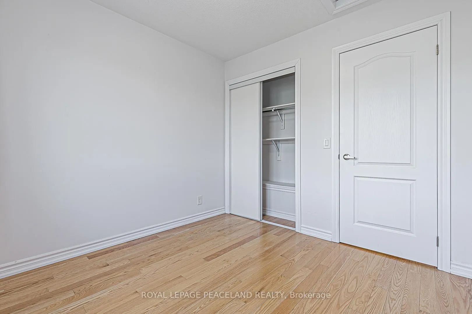 Photo 30 of 61 Tabaret Crescent, Oshawa, Windfields — HOMEH