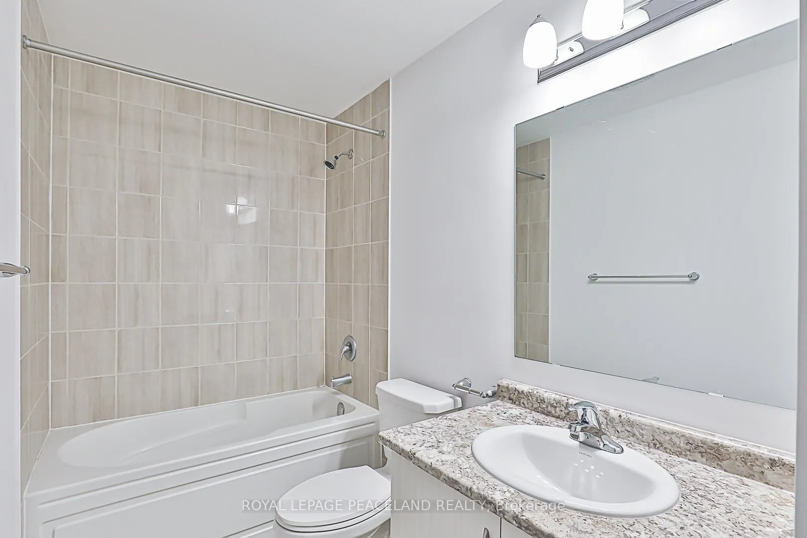 Photo 31 of 61 Tabaret Crescent, Oshawa, Windfields — HOMEH