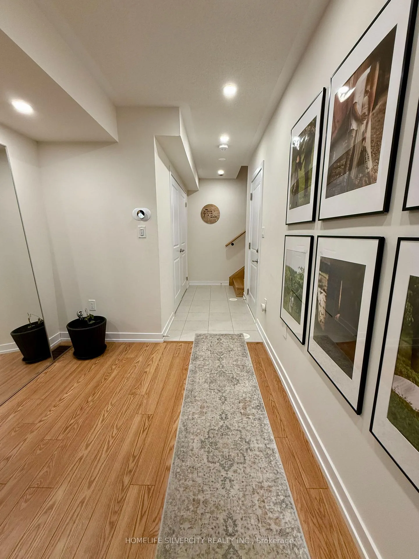 Photo 4 of 42 Chiffon Street, Vaughan, Steeles West Industrial — HOMEH