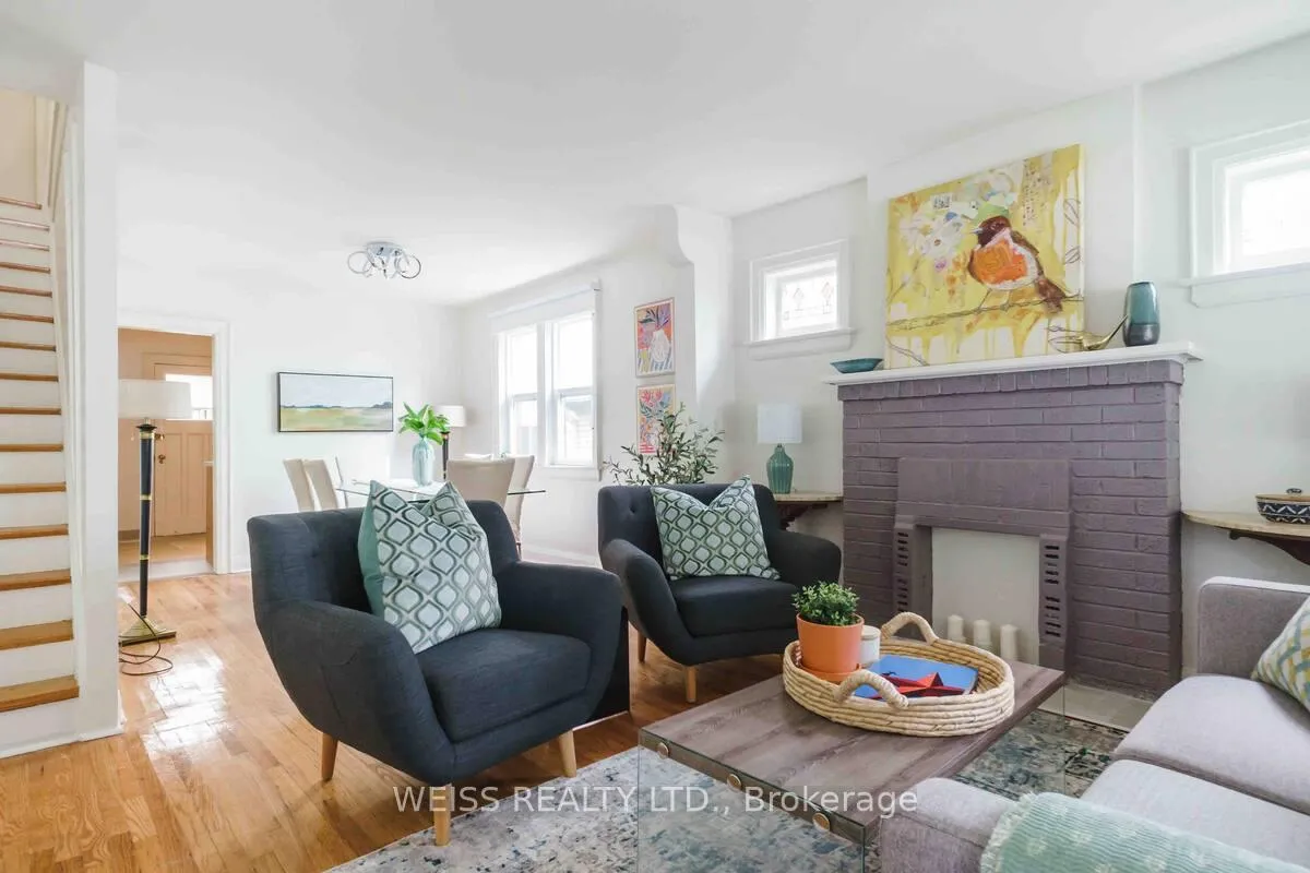 Photo 6 of 1770 Queen Street E, Toronto, The Beaches — HOMEH