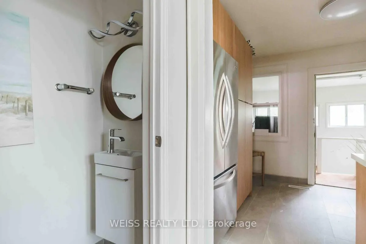 Photo 13 of 1770 Queen Street E, Toronto, The Beaches — HOMEH