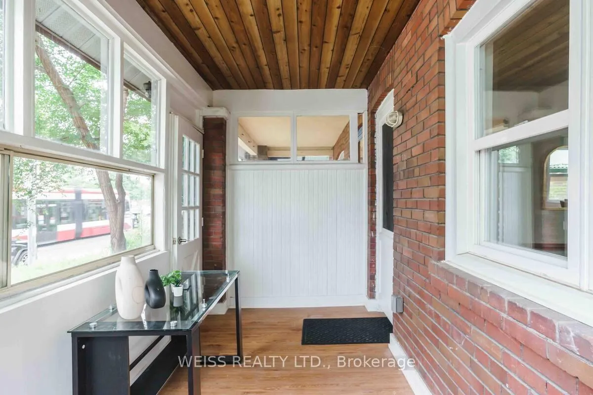 Photo 31 of 1770 Queen Street E, Toronto, The Beaches — HOMEH