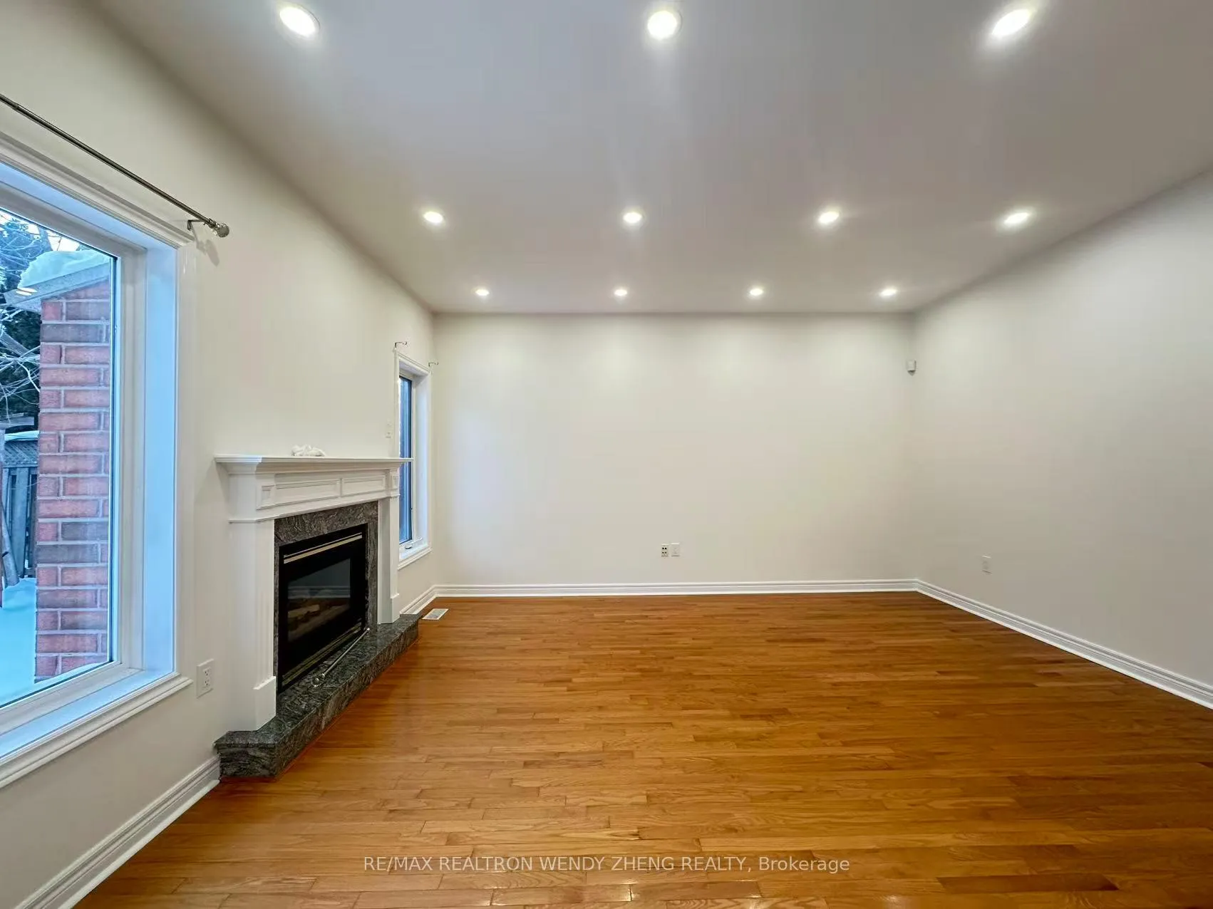 Photo 7 of 29 Libra Avenue, Richmond Hill, Rouge Woods — HOMEH