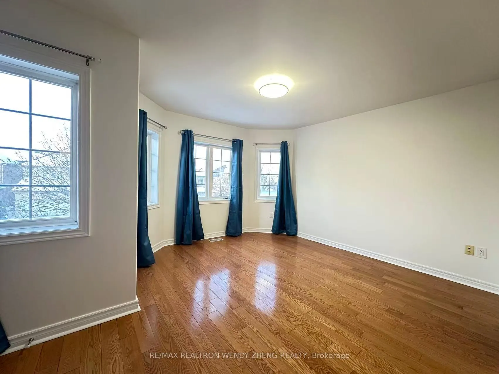 Photo 14 of 29 Libra Avenue, Richmond Hill, Rouge Woods — HOMEH