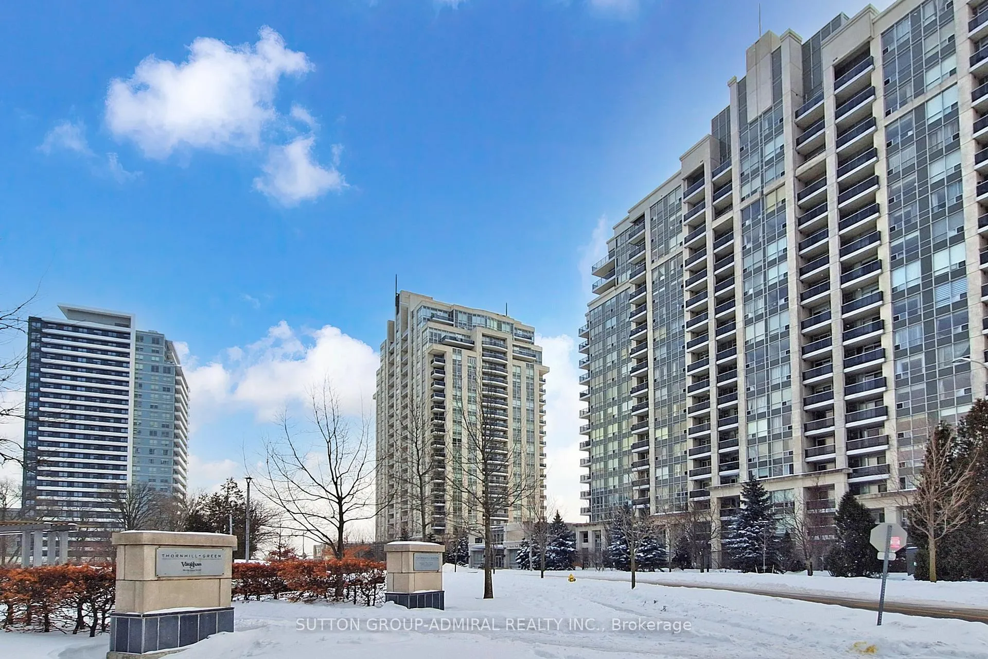 Photo 2 of Unit 406, 7 North Park Road, Vaughan, Beverley Glen — HOMEH