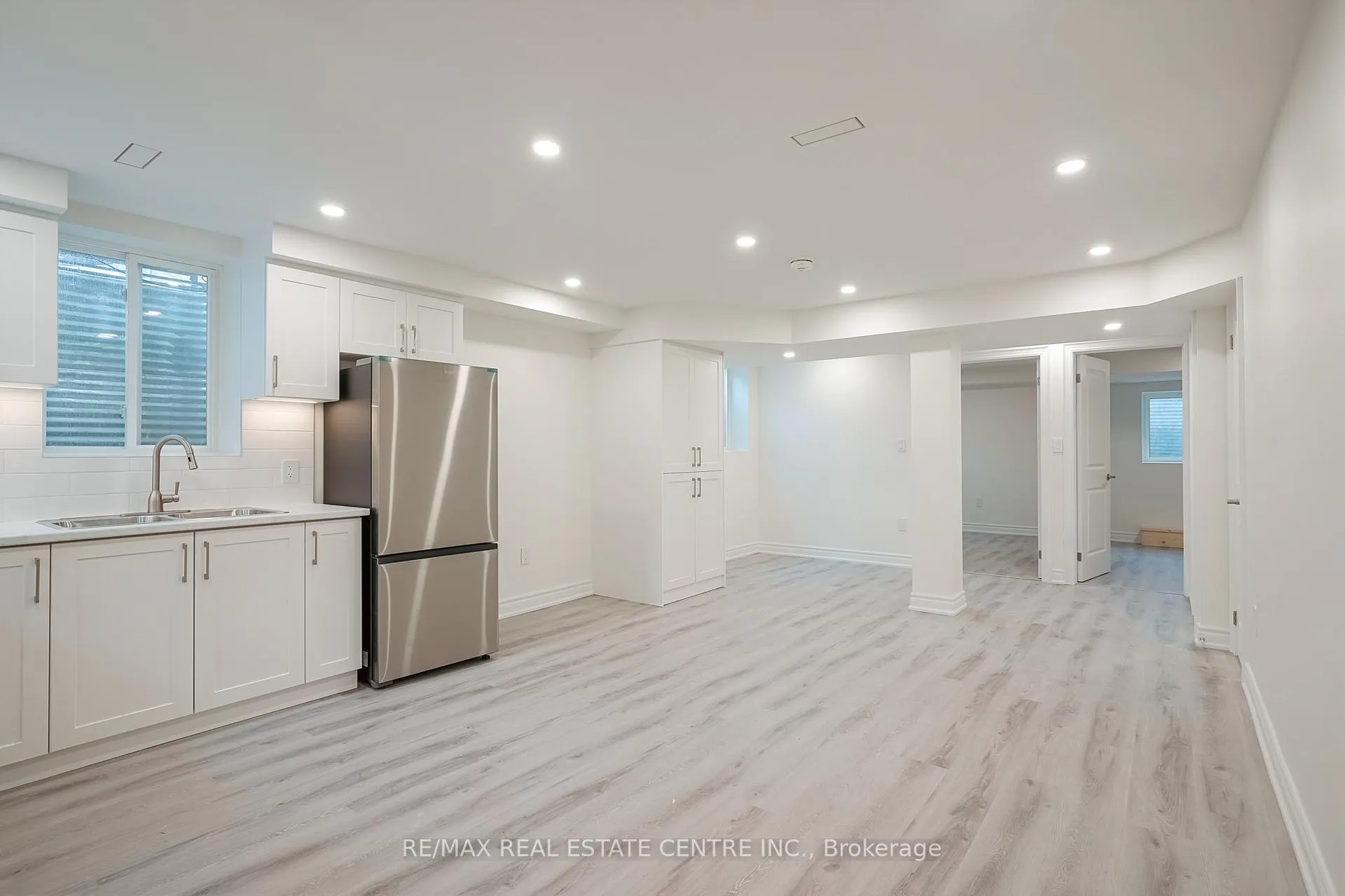 Photo 5 of 431 Ramsey Place, Milton, Ford — HOMEH