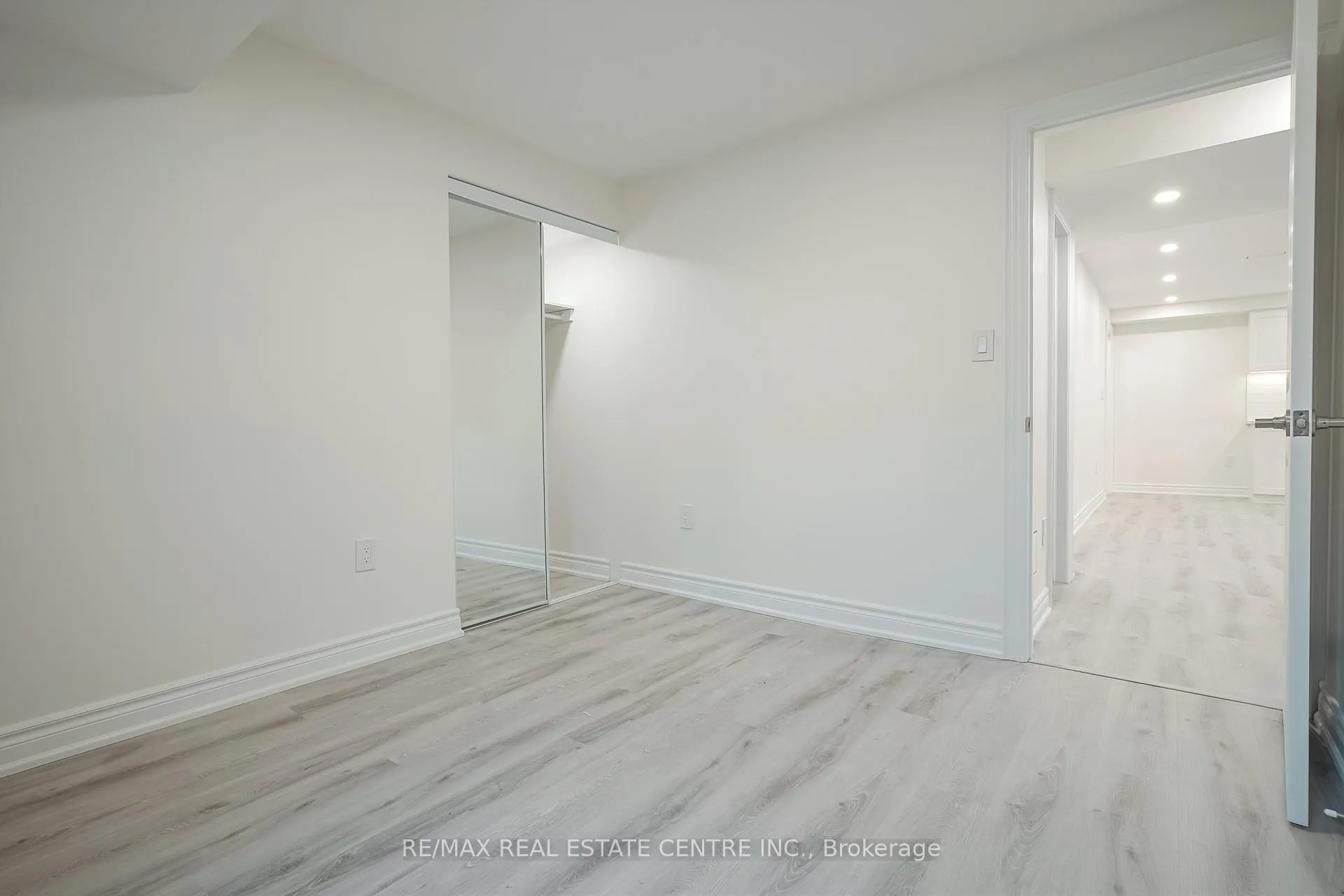 Photo 19 of 431 Ramsey Place, Milton, Ford — HOMEH