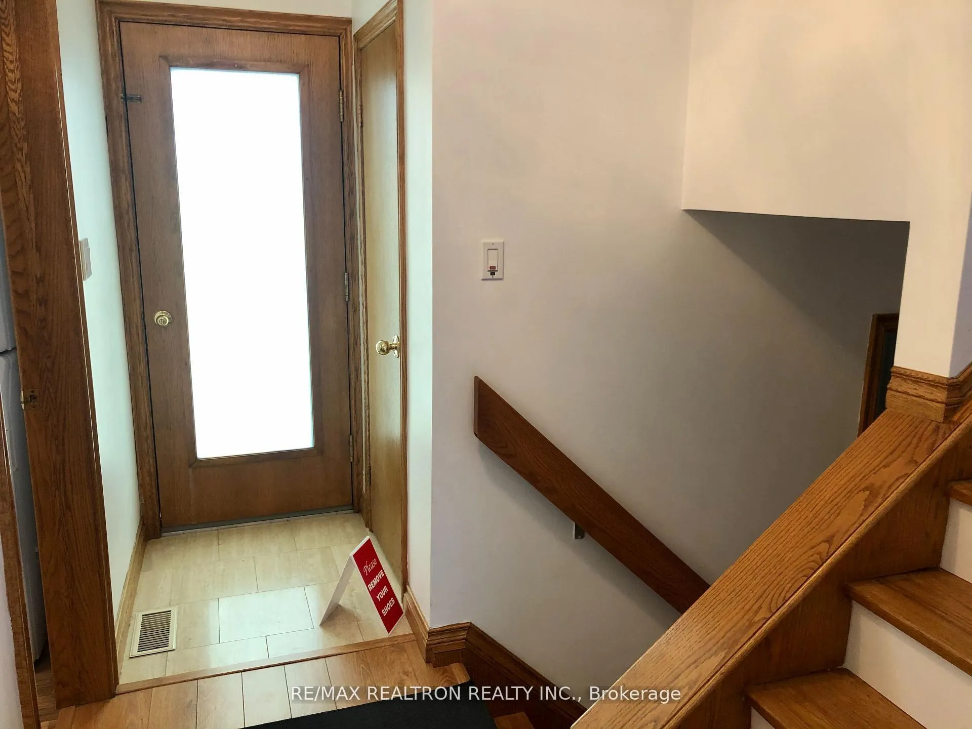 Photo 5 of 39 Spruce Avenue, Richmond Hill, South Richvale — HOMEH