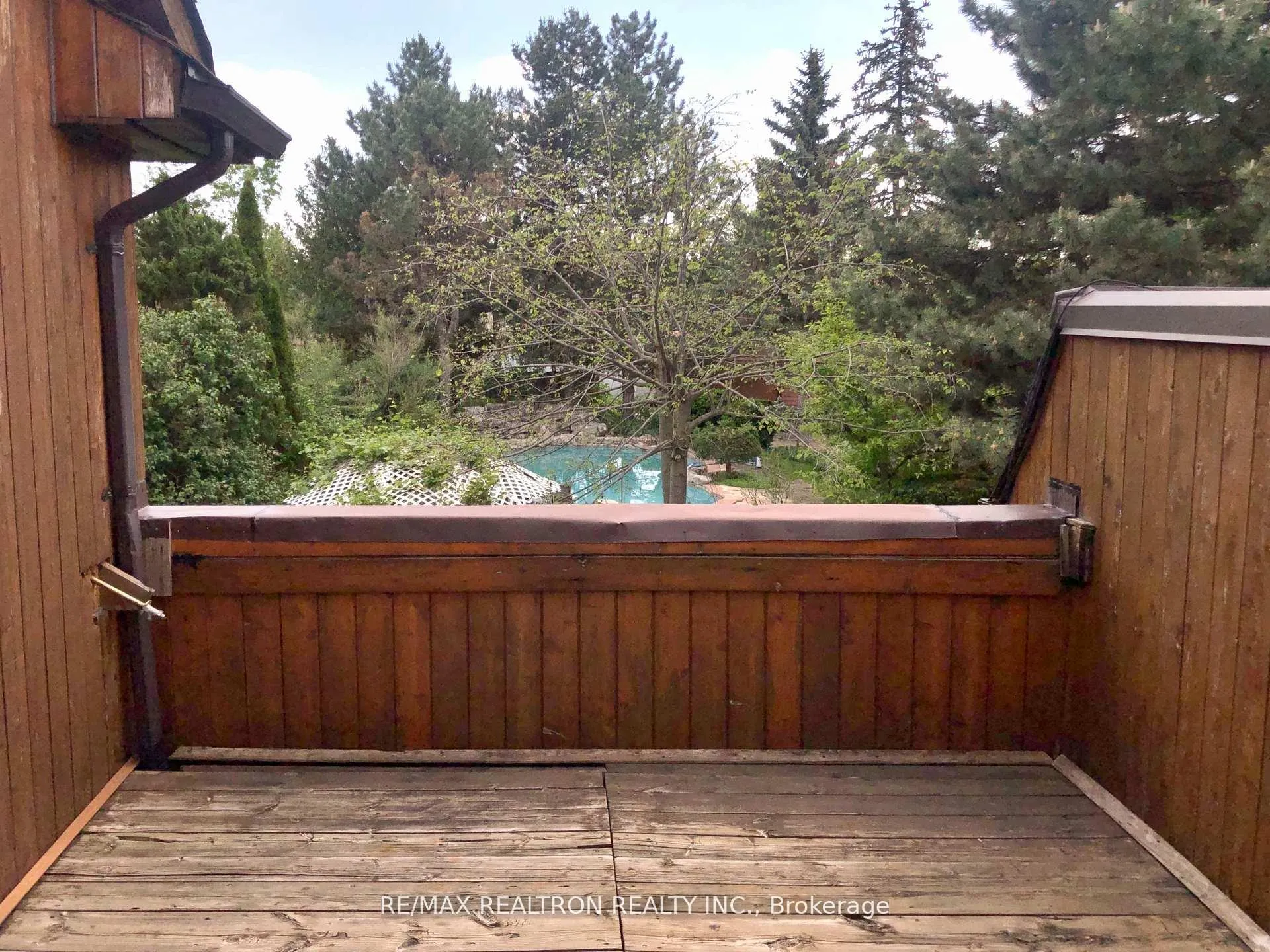 Photo 10 of 39 Spruce Avenue, Richmond Hill, South Richvale — HOMEH