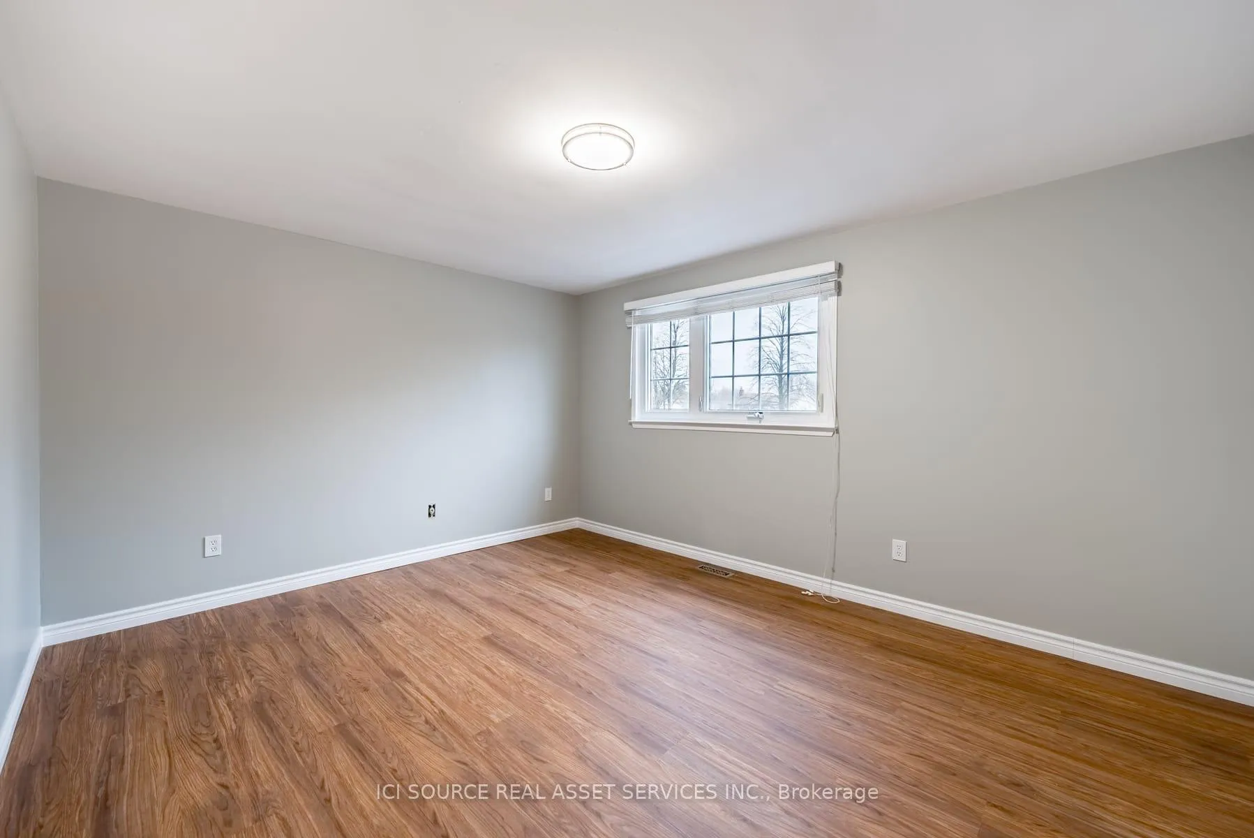Photo 14 of Unit Upper, 152 Michael Boulevard, Whitby, Lynde Creek — HOMEH