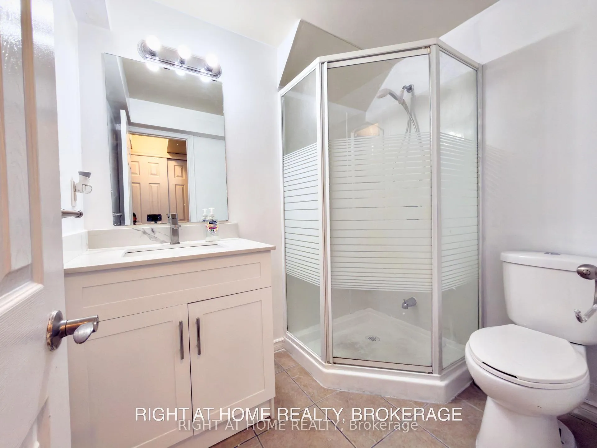 Photo 15 of Unit Lower, 1248 Mcmullen Crescent, Milton, Clarke — HOMEH
